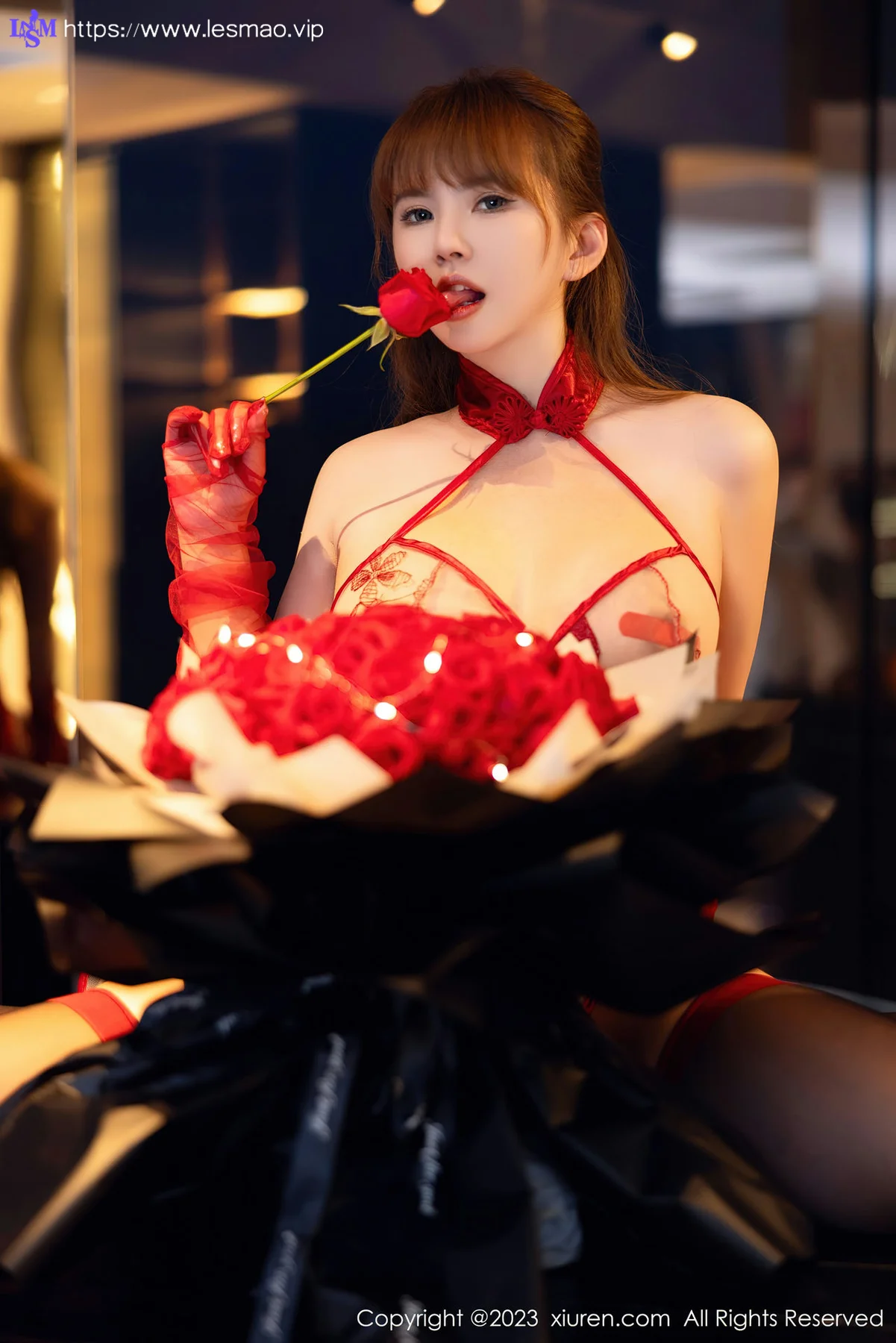 XiuRen 秀人 No.6981 张思允Nice 红色轻透情趣内衣性感写真 - 26