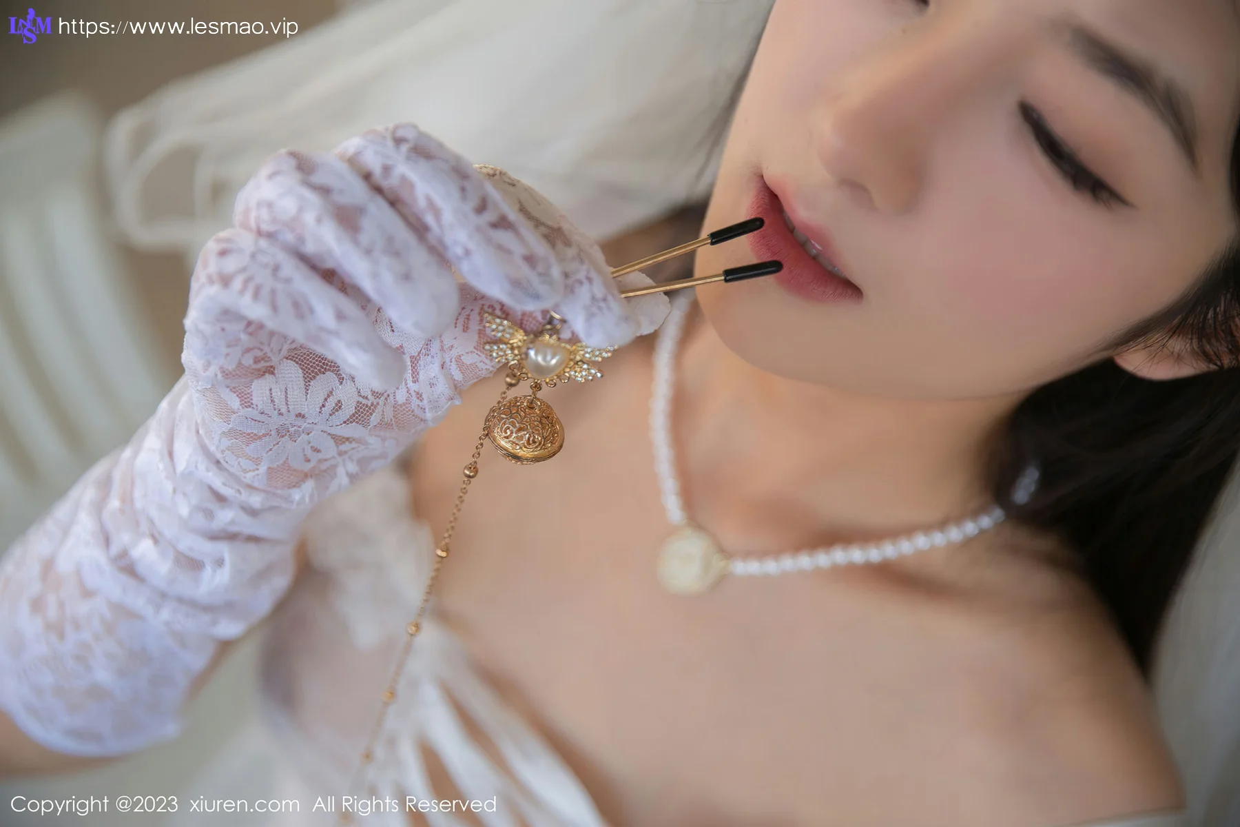 XiuRen 秀人 No.6994 谭小灵 轻透情趣婚纱巴厘岛旅拍33 - 12