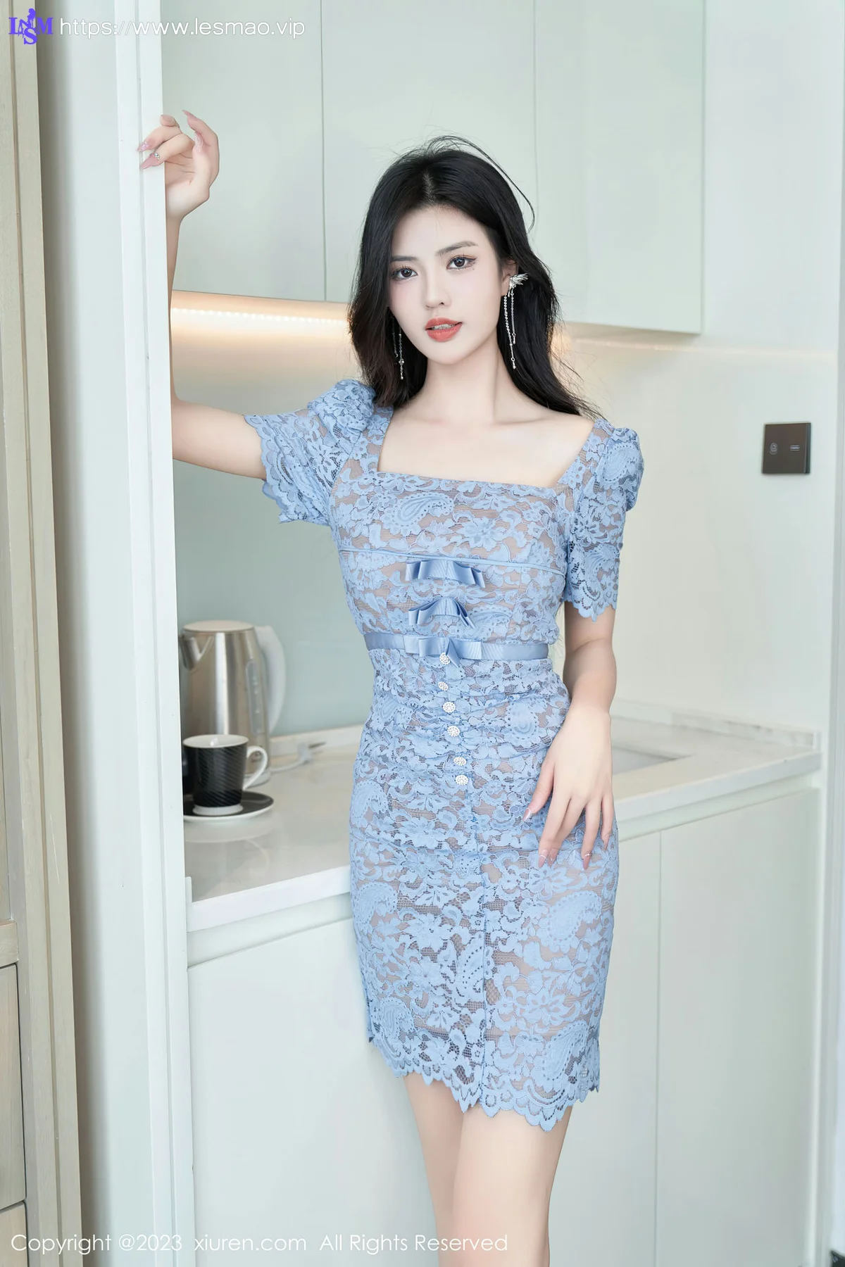 XiuRen 秀人 No.6998 浅浅Danny 轻透连衣短裙性感写真 - 14