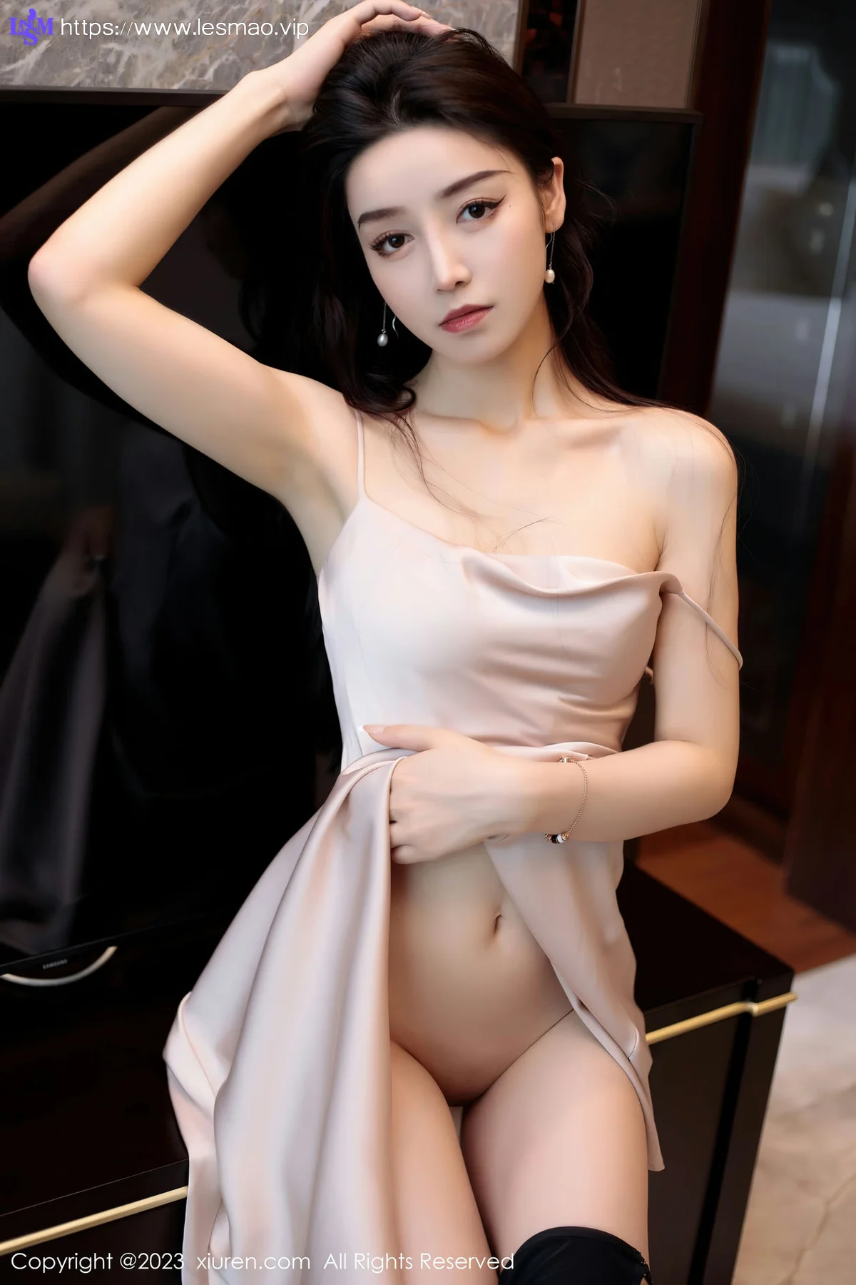 XiuRen 秀人 No.7011 苏曼兮 丰腴美臀性感写真 - 28