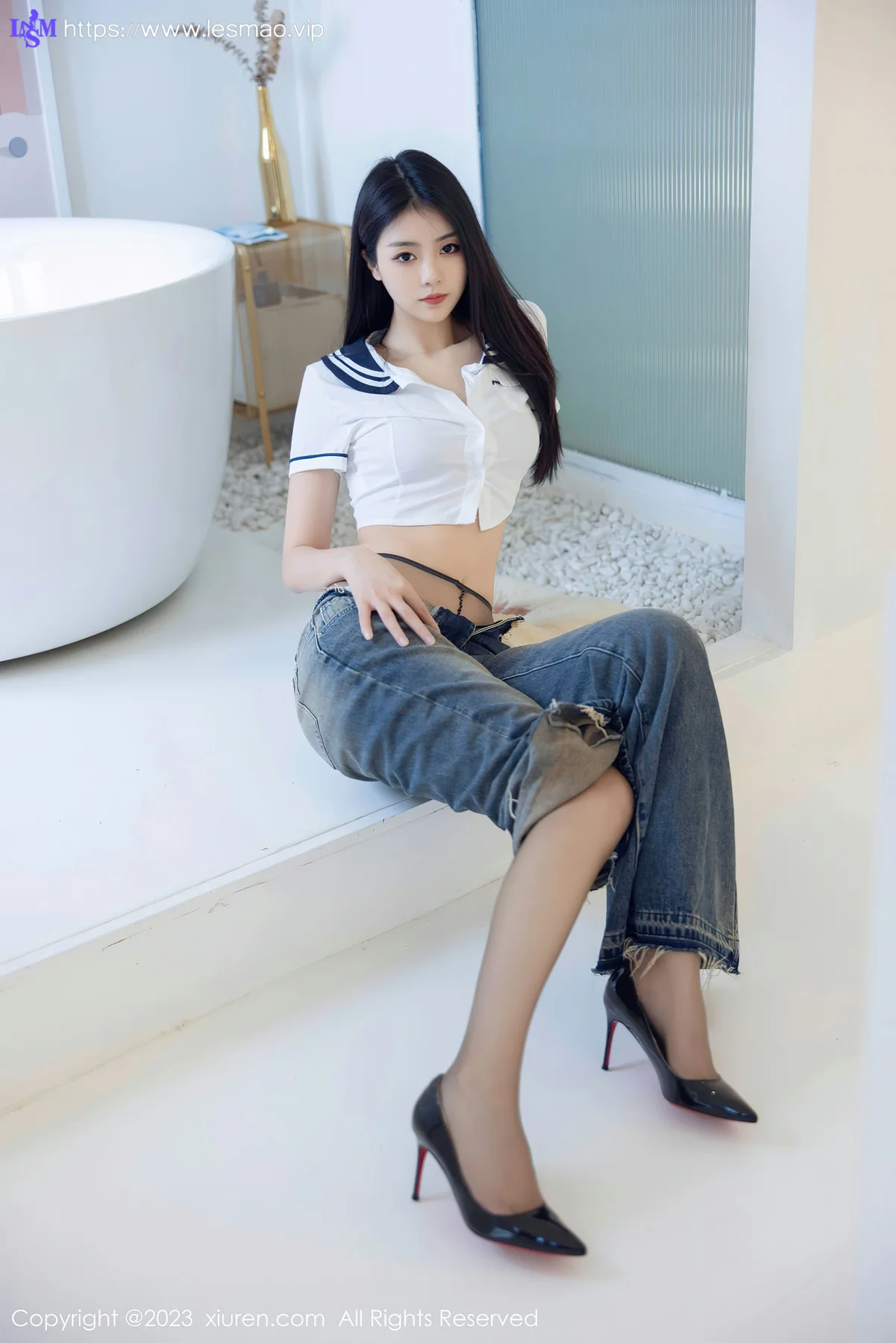 XiuRen 秀人 No.7027 可樂Vicky 魅惑黑丝性感写真3 - 15