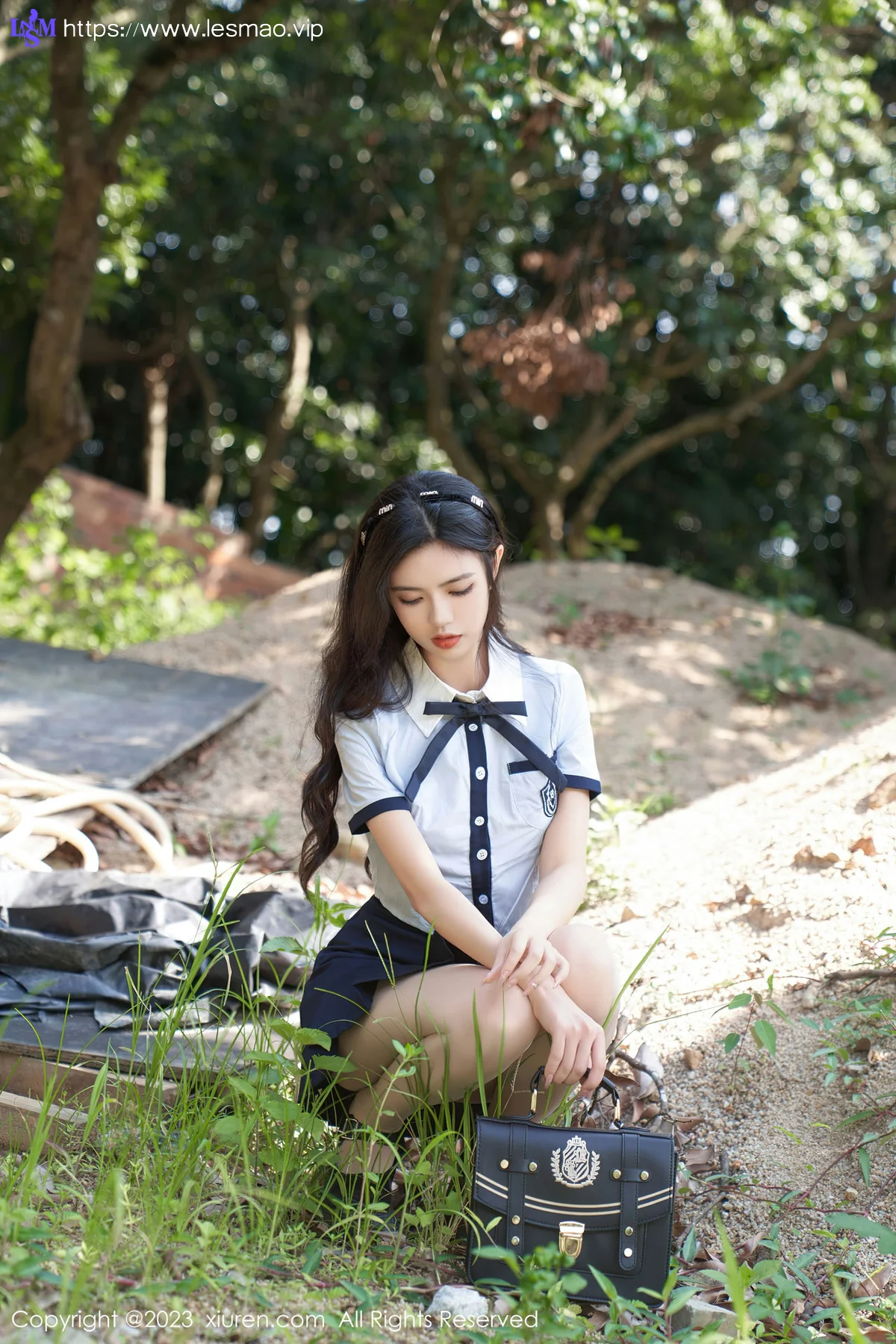 XiuRen 秀人 No.7028 浅浅Danny 性感Jk户外写真11 - 12