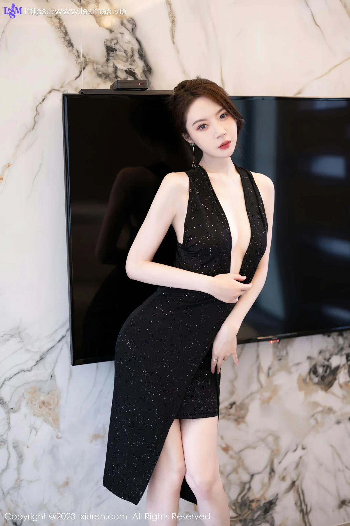 XiuRen 秀人 No.7031 梦心玥 黑色连衣长裙性感写真3 - 26