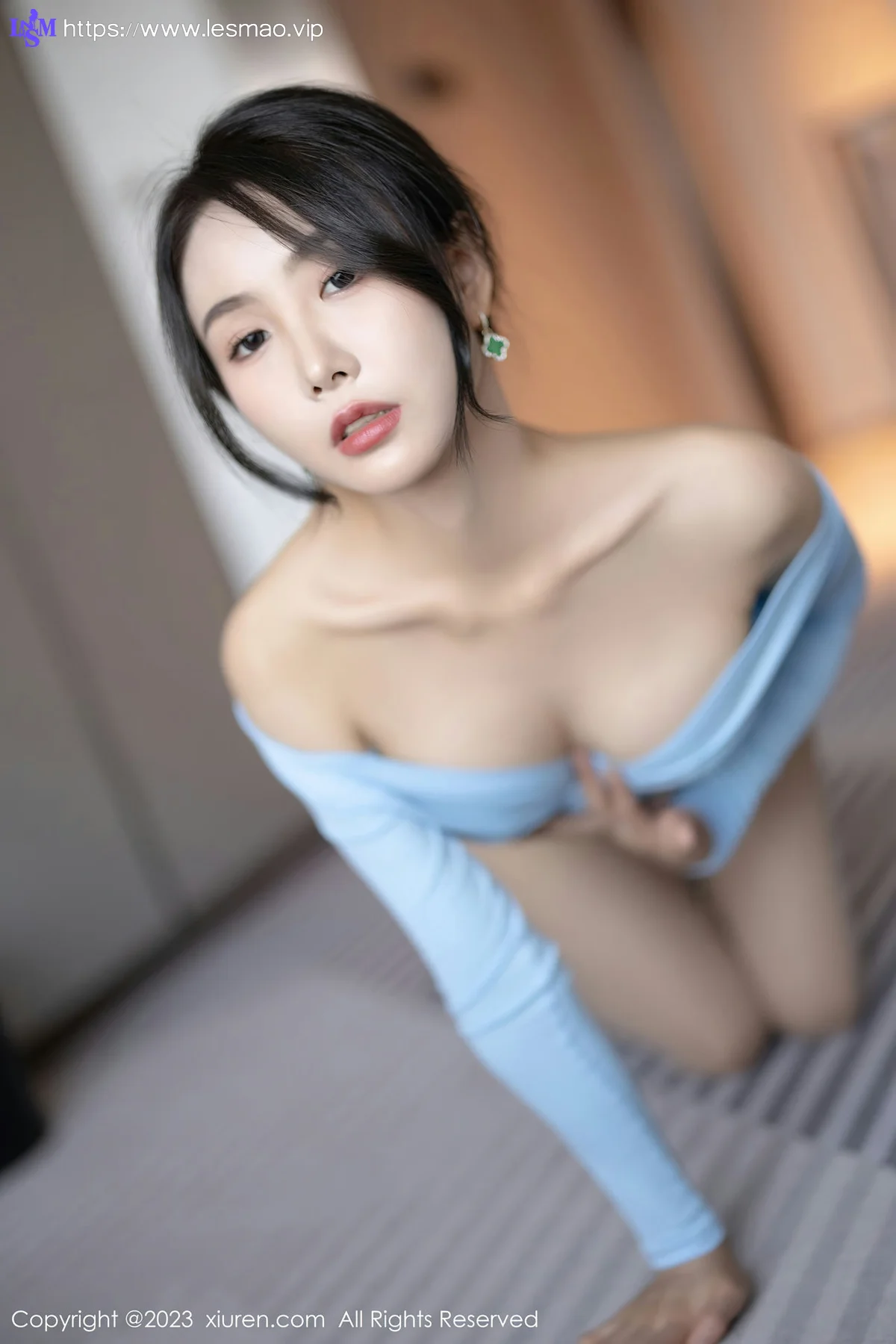 XiuRen 秀人 No.7053 苏苏阿 白色高开叉性感写真22 - 44