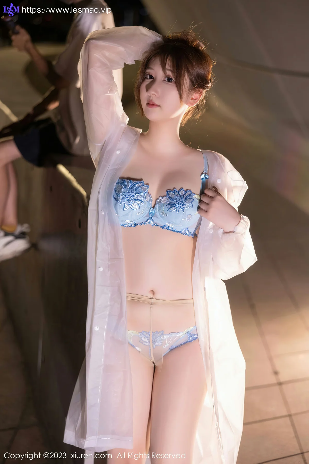 XiuRen 秀人 No.7072 江真真 户外拍摄性感写真2 - 41