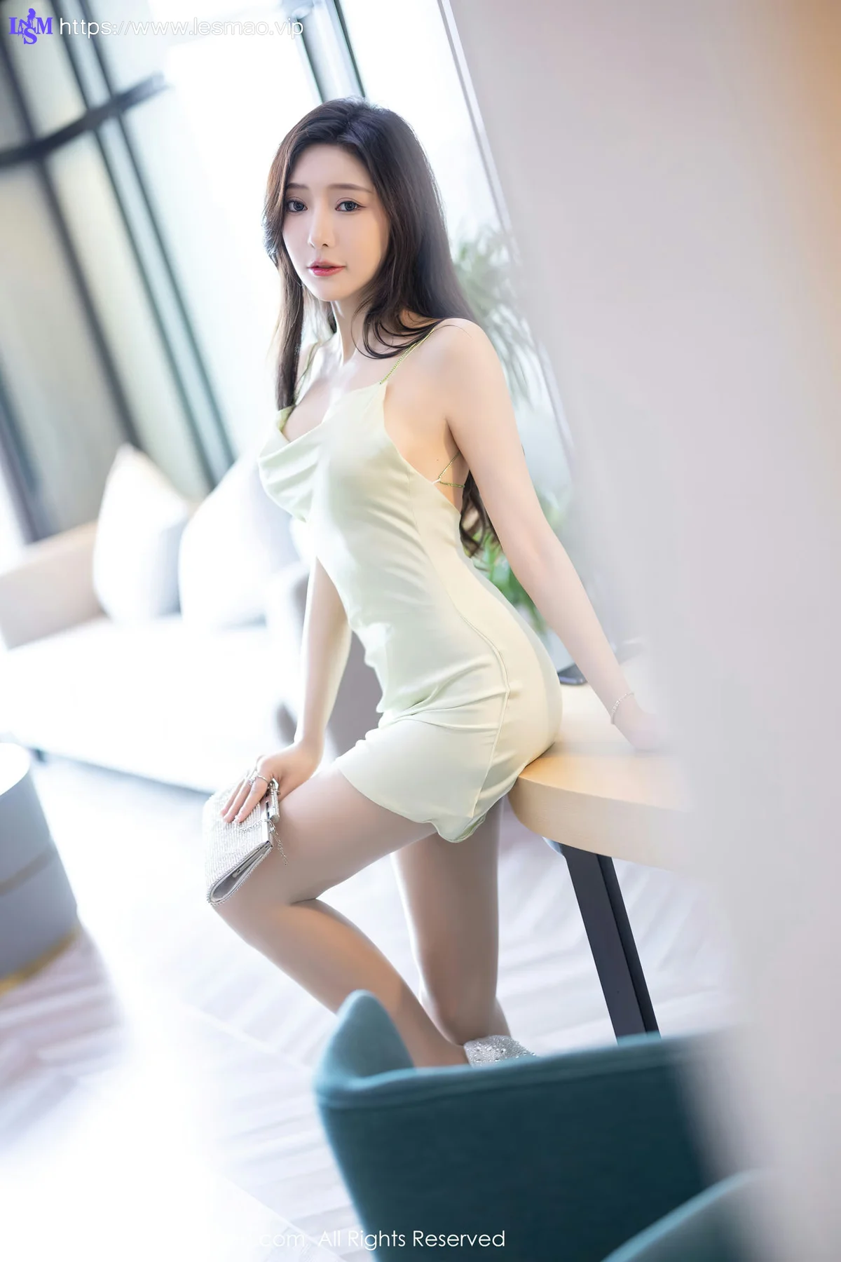 XiuRen 秀人 No.7077 王馨瑶yanni 吊带短裙性感写真1 - 11