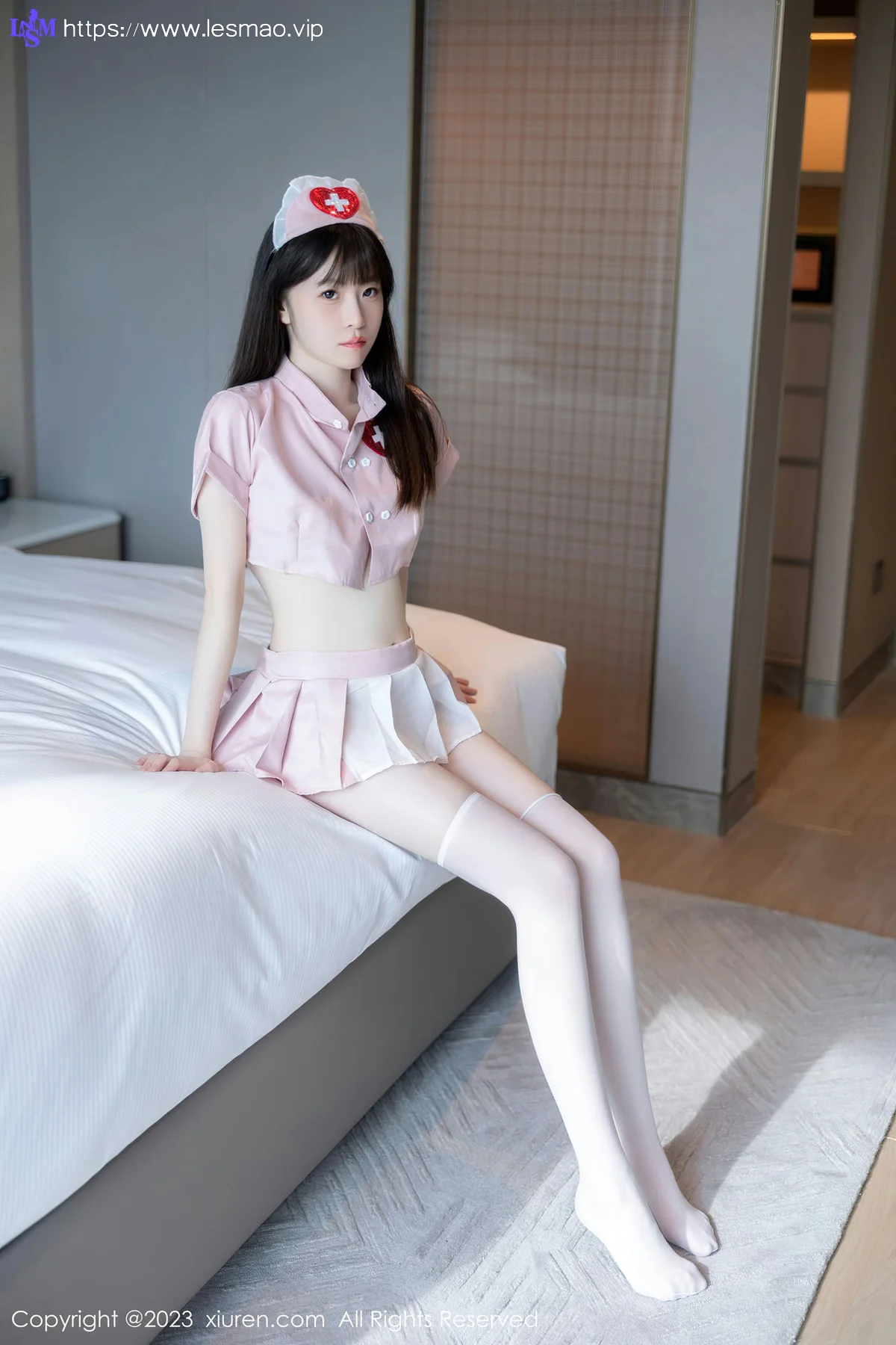 XiuRen 秀人 No.7090 林悠悠 情趣护士性感写真1 - 21