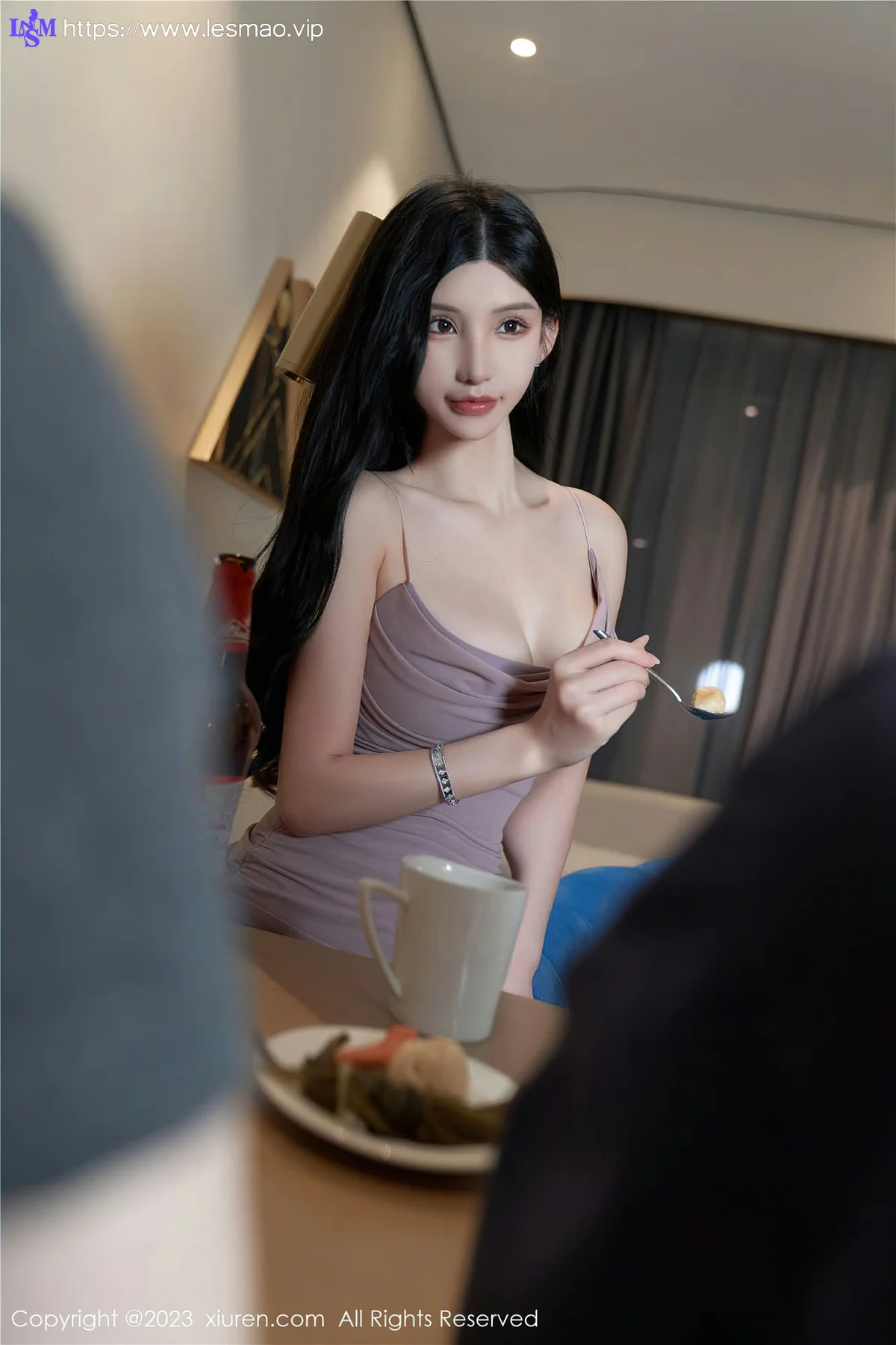 XiuRen 秀人 No.7122 周于希Sally 主题《邻居间的暧昧关系》厦门旅拍11 - 30