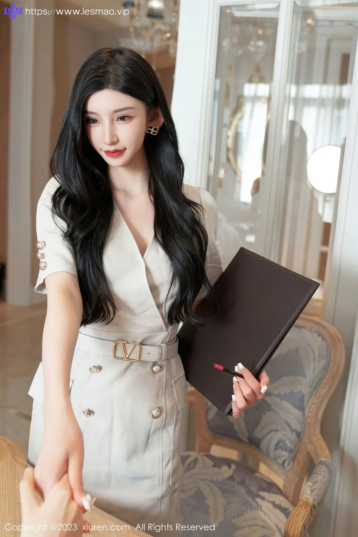 XiuRen 秀人 No.7157  周于希Sally 主题《女律师的寂寞》厦门旅拍111 - 17