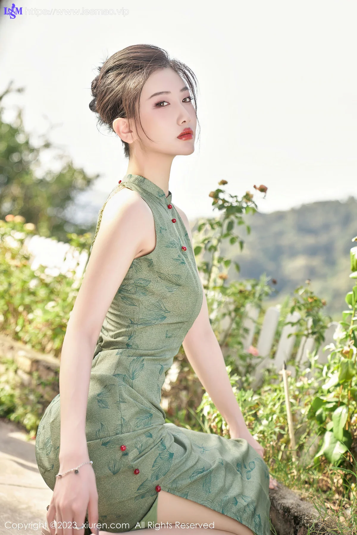 XiuRen 秀人 No.7181  沈青黛 翠绿色旗袍性感写真1 - 22
