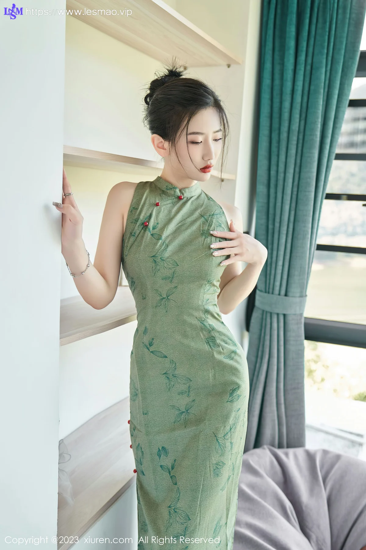 XiuRen 秀人 No.7181  沈青黛 翠绿色旗袍性感写真1 - 37