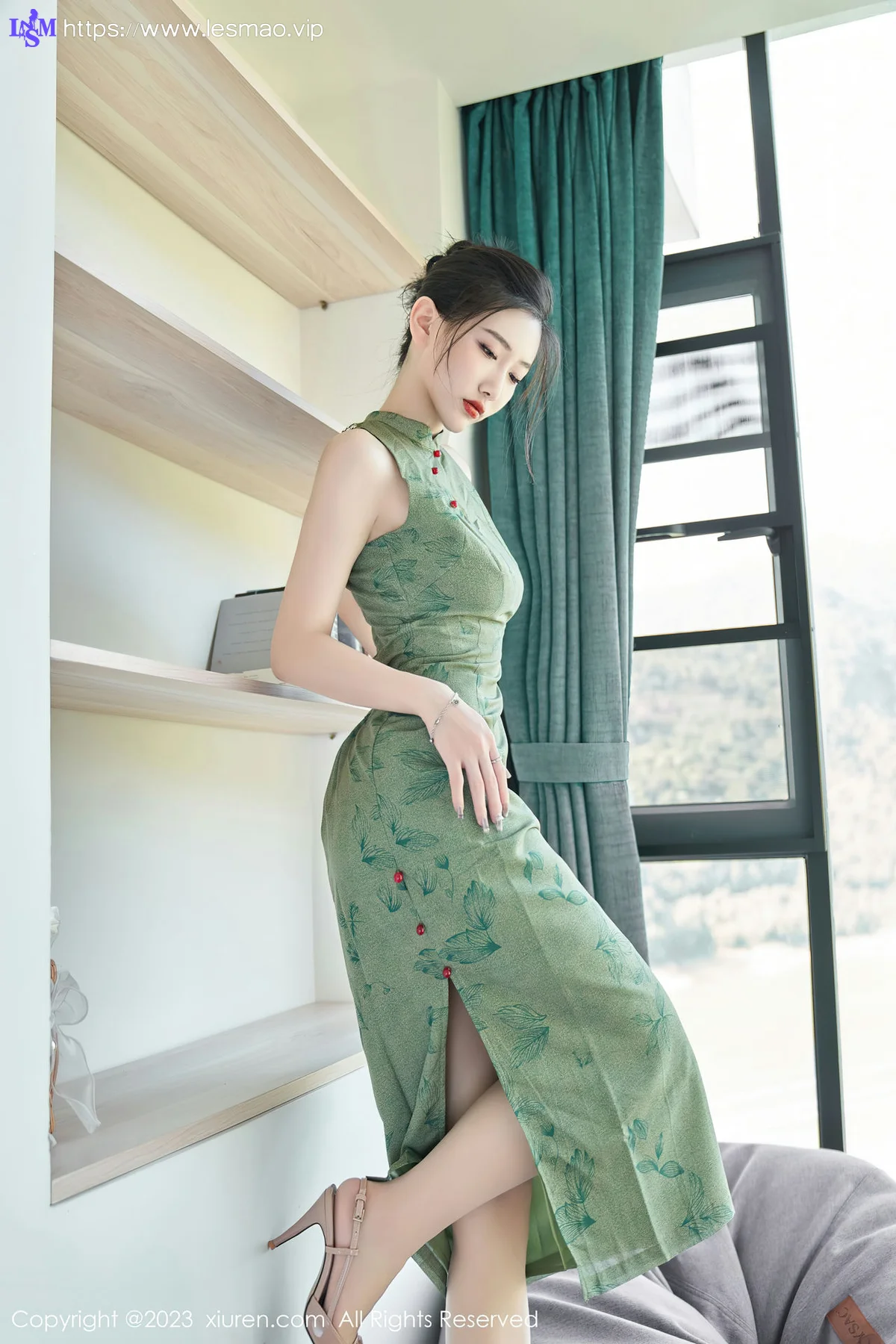 XiuRen 秀人 No.7181  沈青黛 翠绿色旗袍性感写真1 - 40