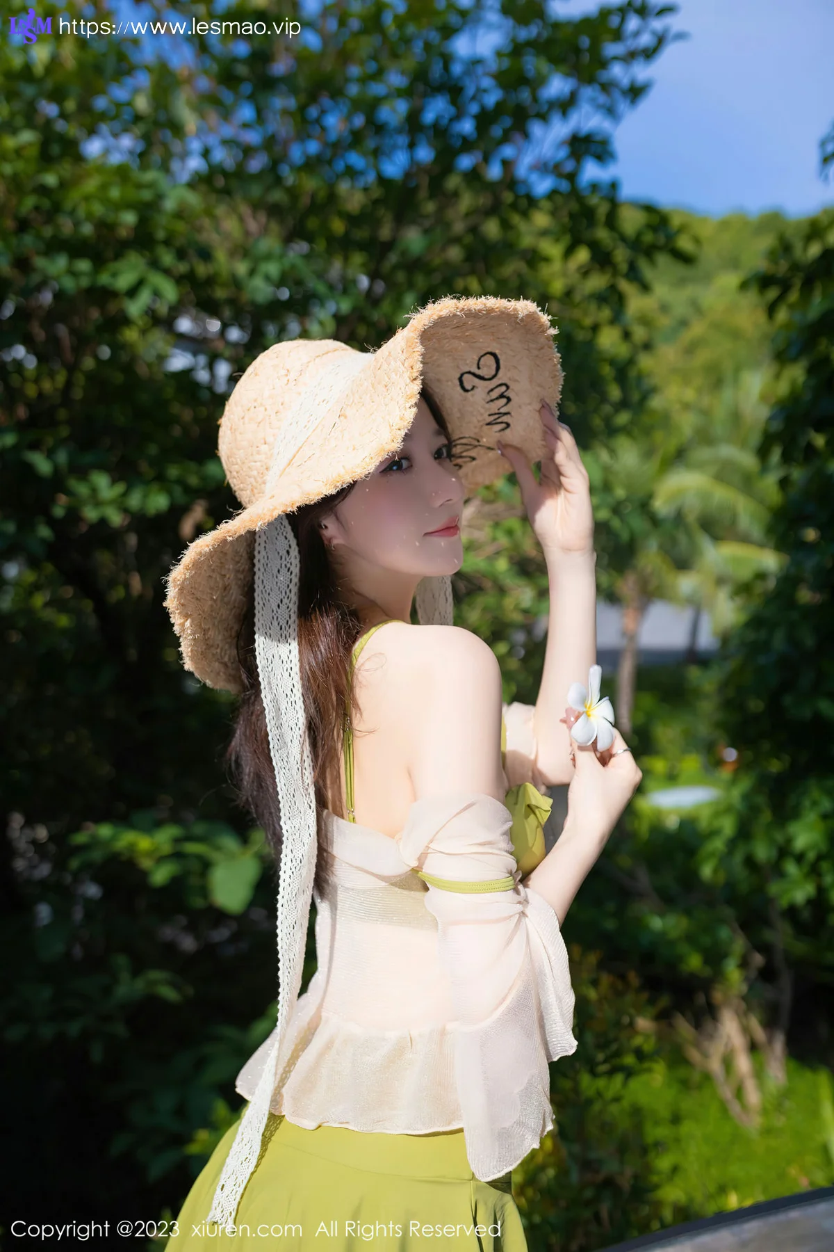 XiuRen 秀人 No.7189  鱼子酱Fish 果绿色服饰泰国旅拍11 - 3