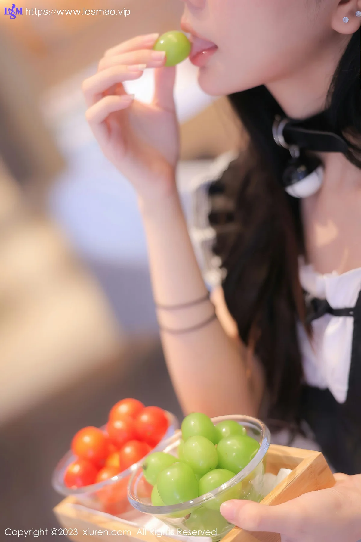 XiuRen 秀人 No.7237  幼幼 白黑色女仆性感写真111 - 28
