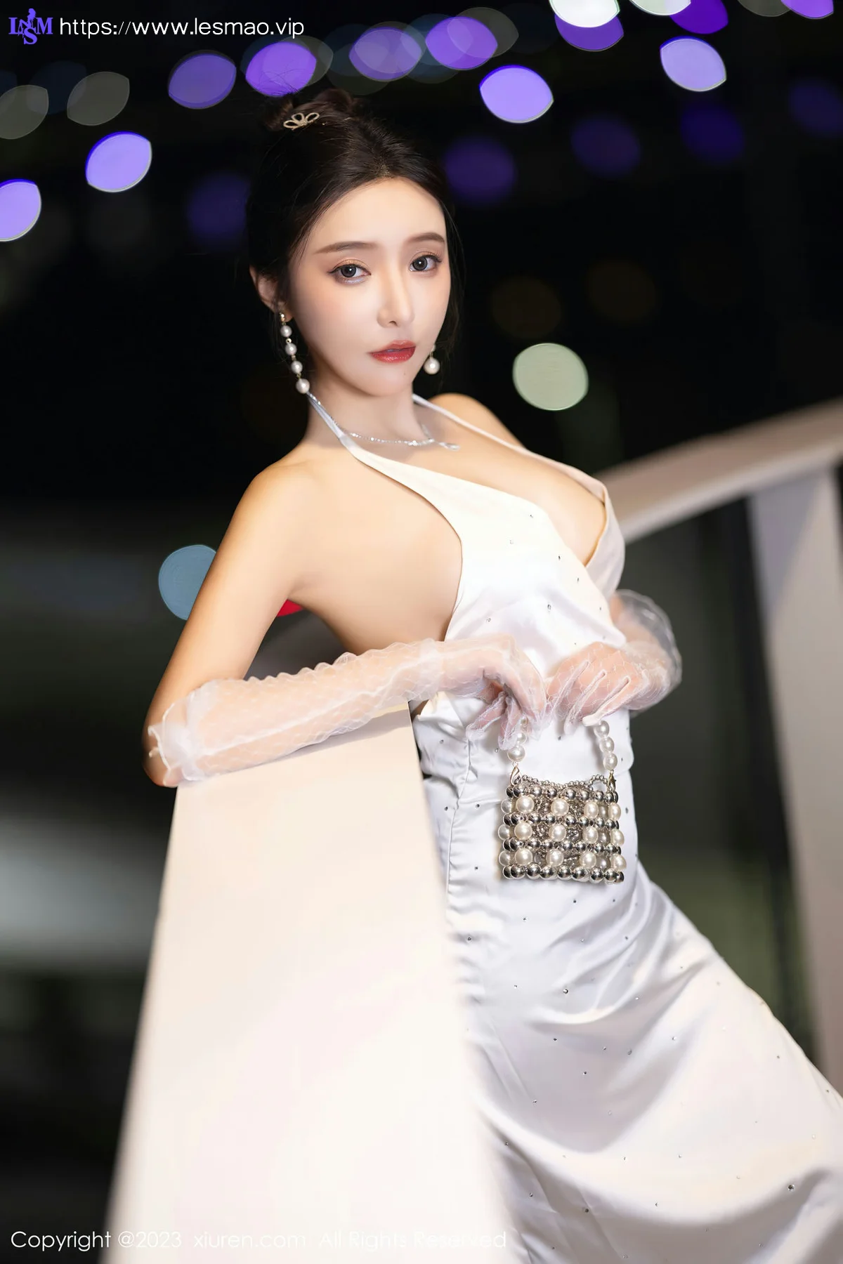 XiuRen 秀人 No.7256  王馨瑶yanni 情趣内衣安吉旅拍11 - 13