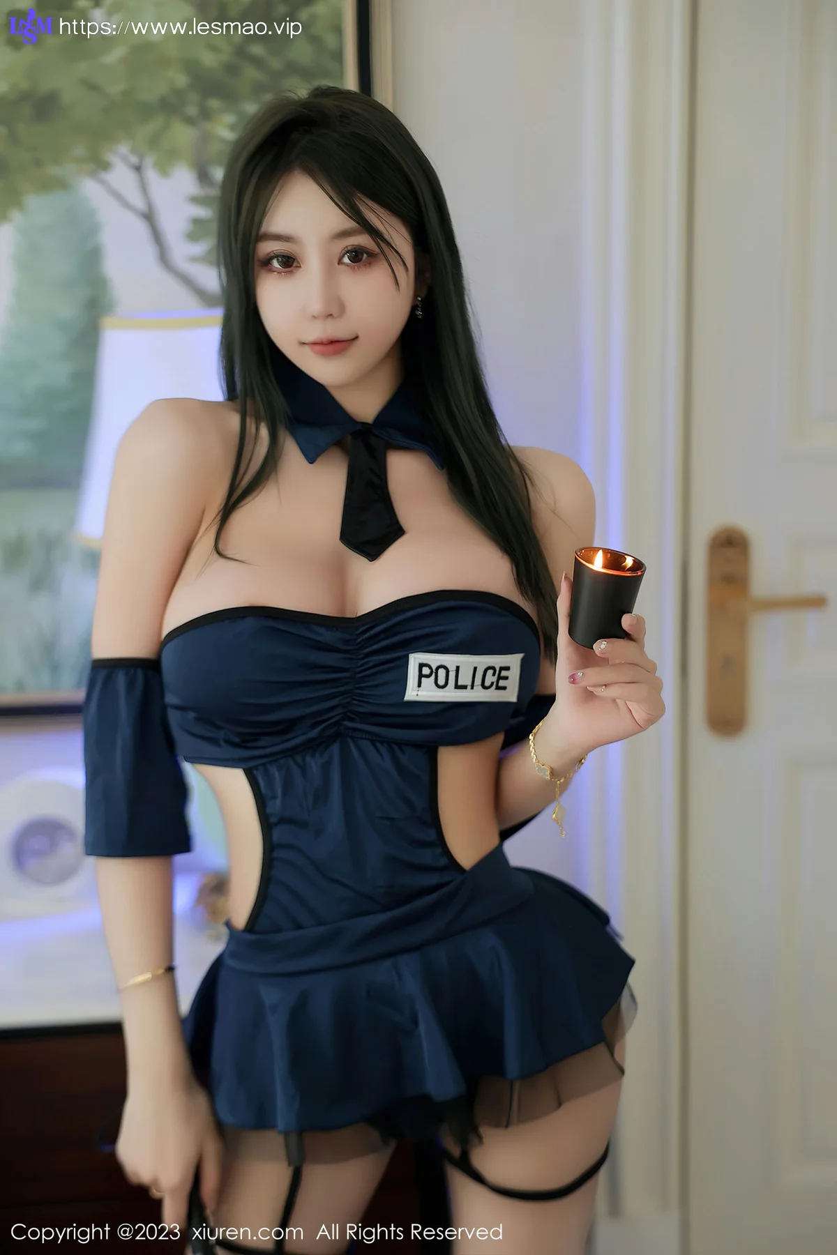 XiuRen 秀人 No.7261  tina_甜仔 情趣警察制服杭州旅拍3 - 41