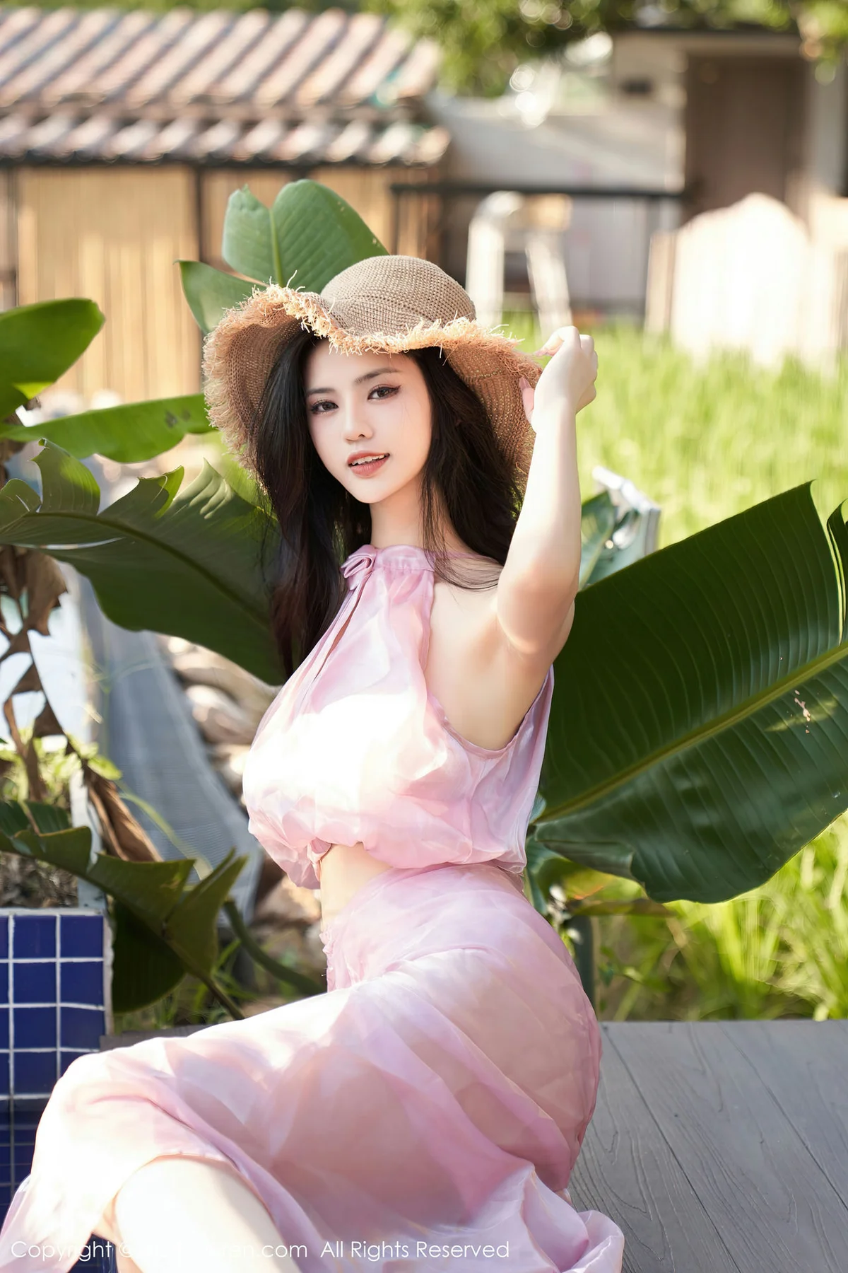 XiuRen 秀人 No.7281  浅浅Danny 夏日清爽户外场景拍摄性感写真33 - 22