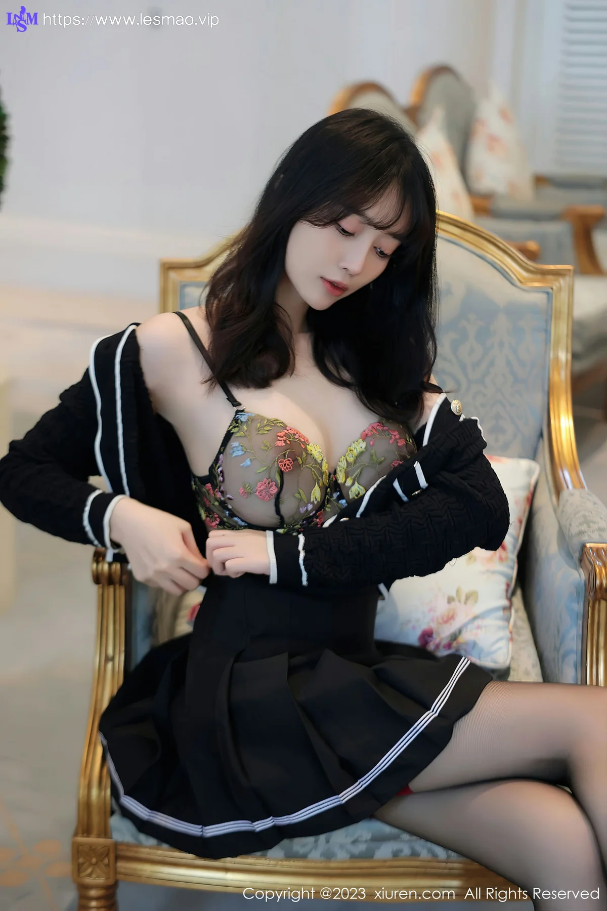 XiuRen 秀人 No.7287  玥儿玥er 薄纱内衣杭州旅拍 - 33