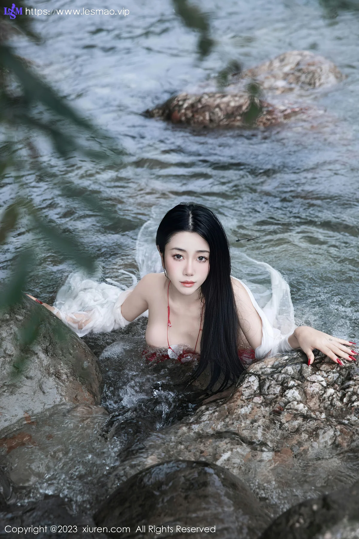 XiuRen 秀人 No.7295  严利娅Yuliya 户外诱惑红色古装性感写真 - 65