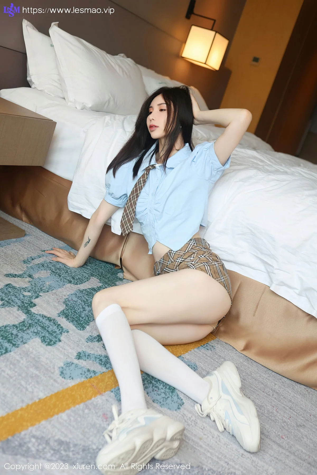XiuRen 秀人 No.7306  曼柔 诱人白色丝袜性感写真3 - 14