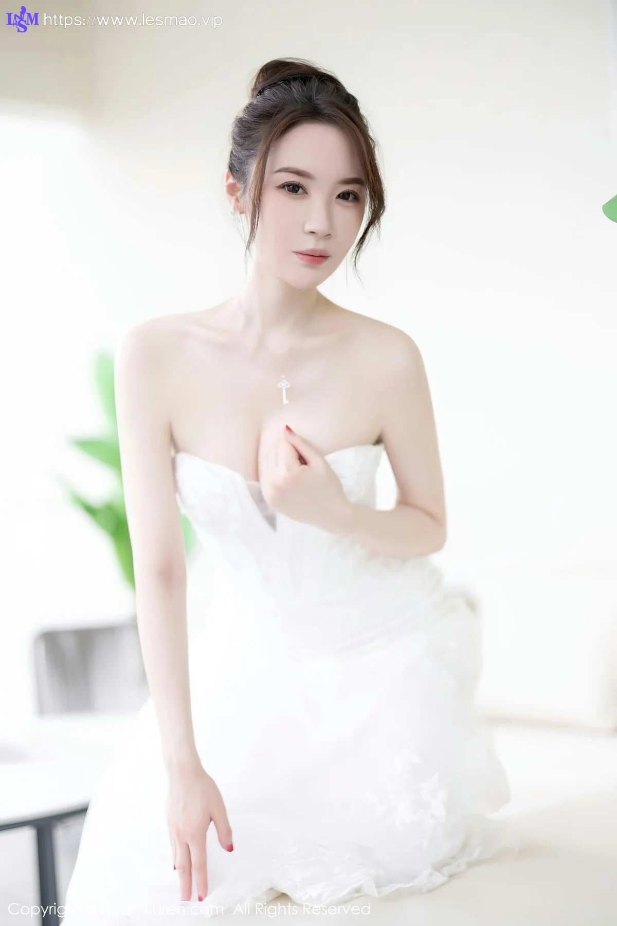 XiuRen 秀人 No.7310  梦心玥 白色婚纱服饰安吉旅拍1 - 30