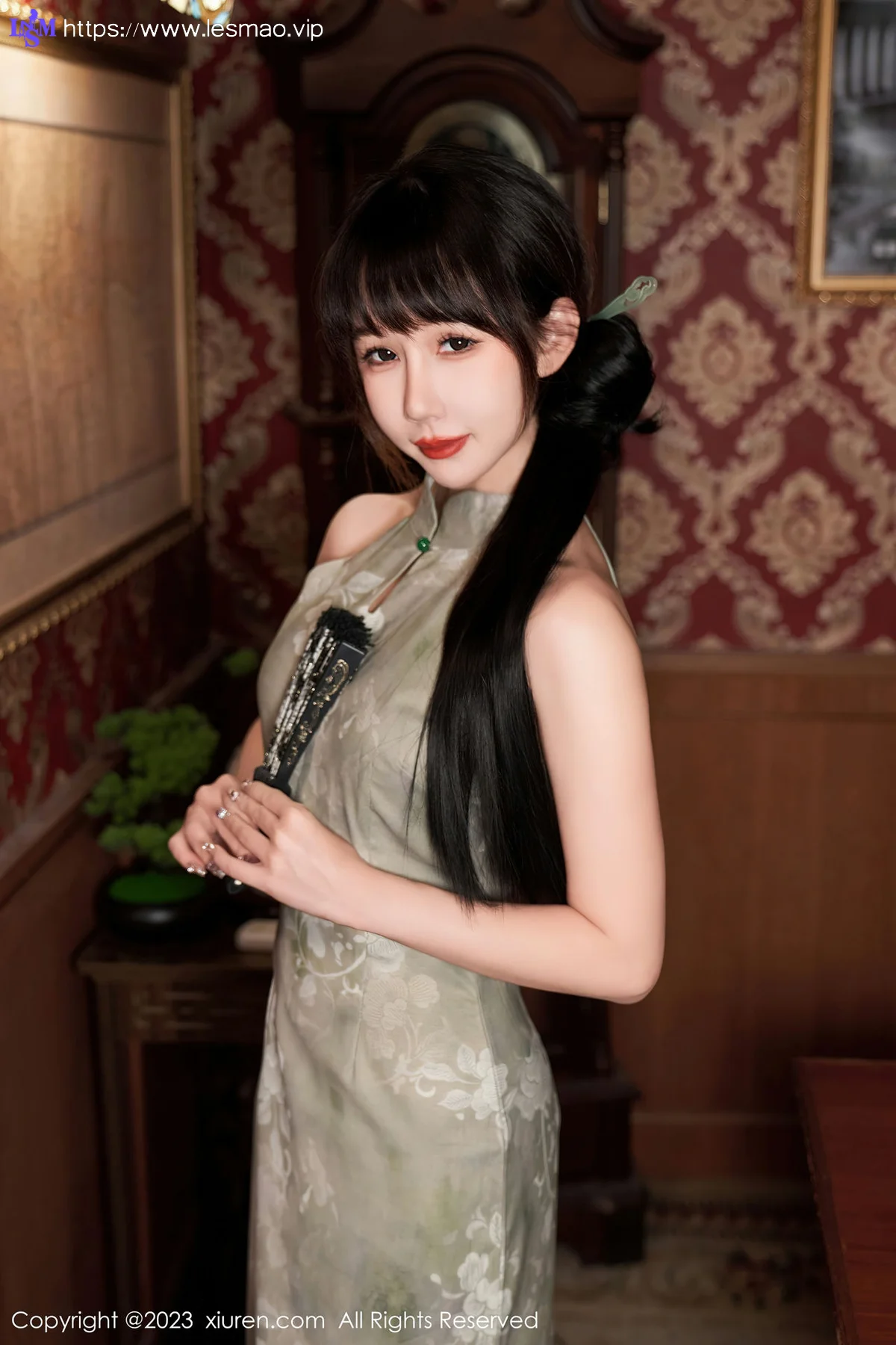 XiuRen 秀人 No.7337  波巧酱 旗袍新旅拍写真11 - 12