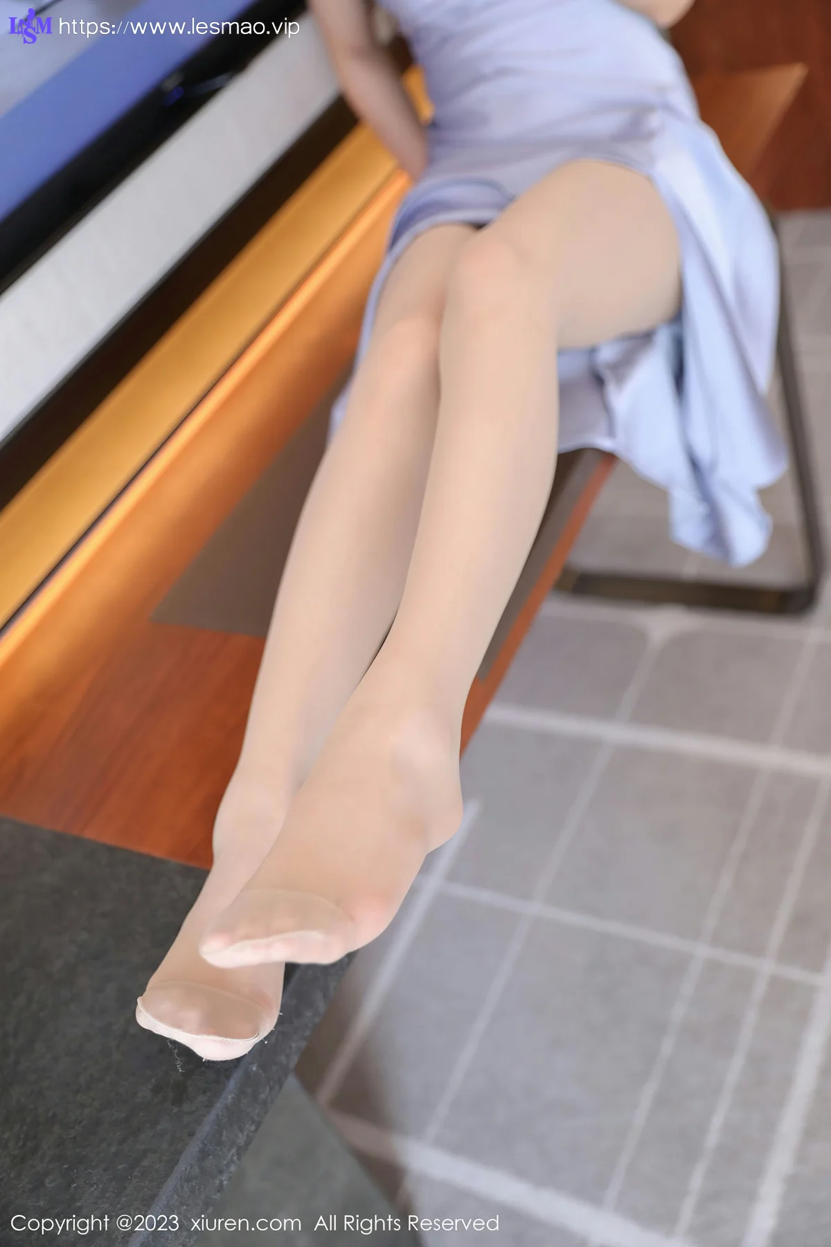 XiuRen 秀人 No.7365  苏曼兮 丰腴美臀性感写真111 - 14