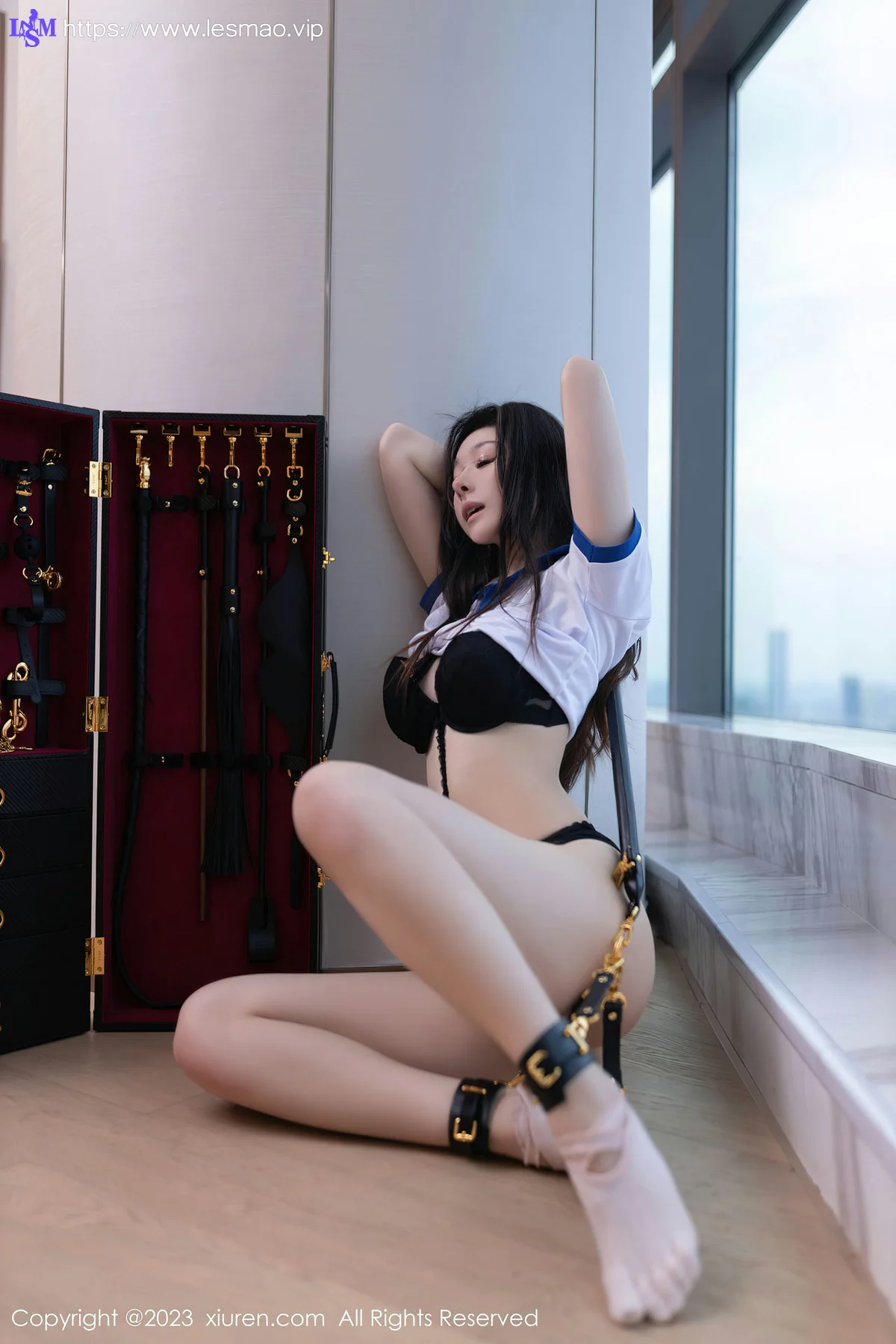 XiuRen 秀人 No.7396  小逗逗 “驯服”主题拍摄性感写真11 - 39