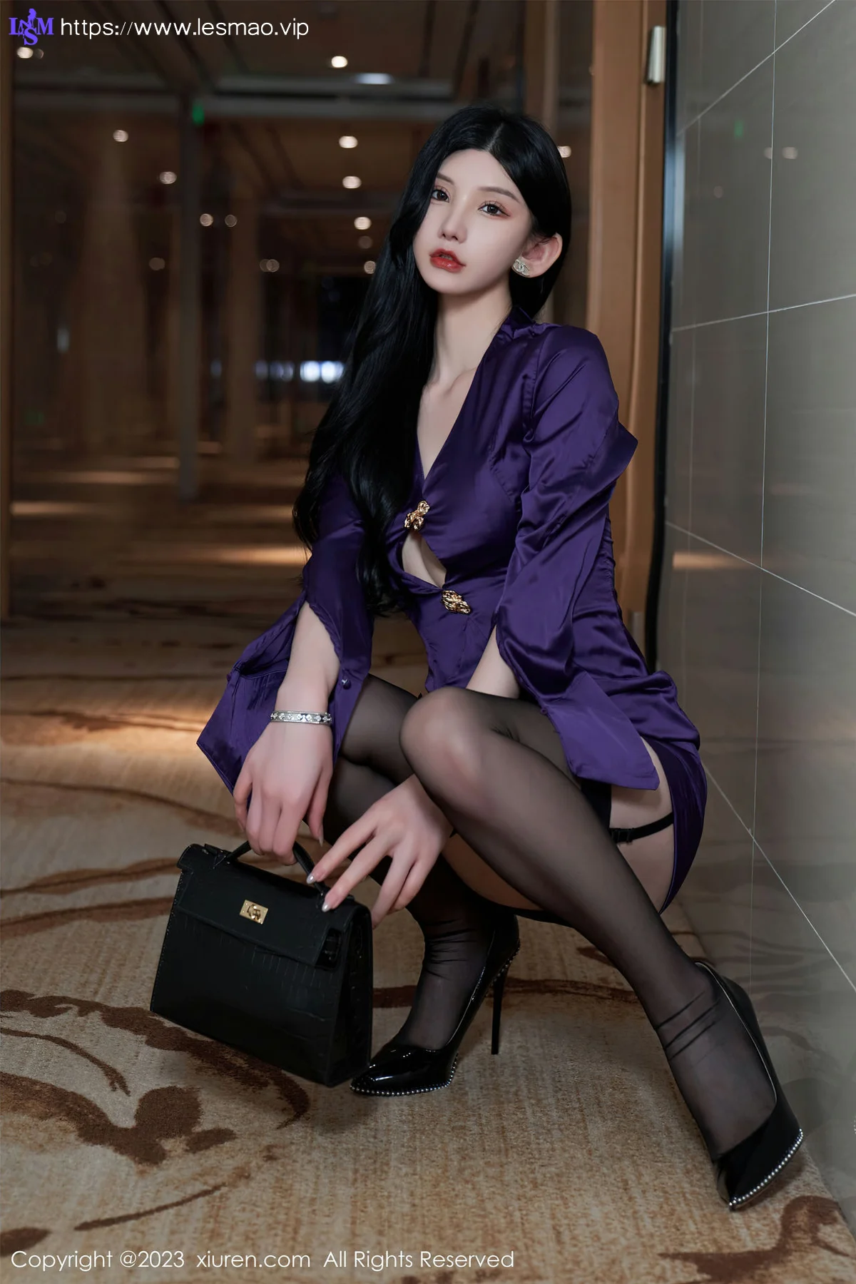 XiuRen 秀人 No.7398  周于希Sally 主题《老公说，紫色很有韵味》厦门旅拍11 - 14