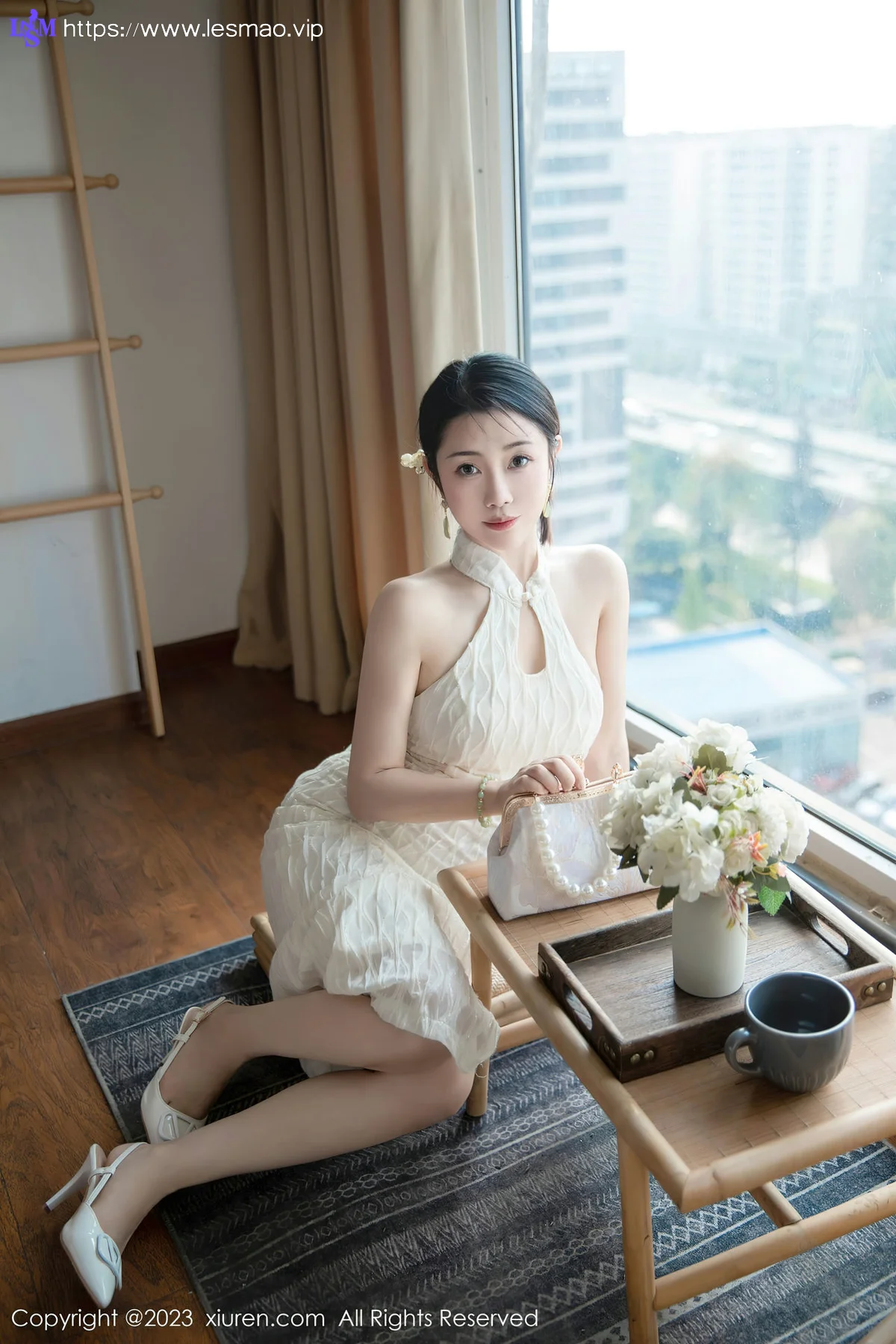 XiuRen 秀人 No.7435  严利娅Yuliya 白色旗袍性感写真 - 27