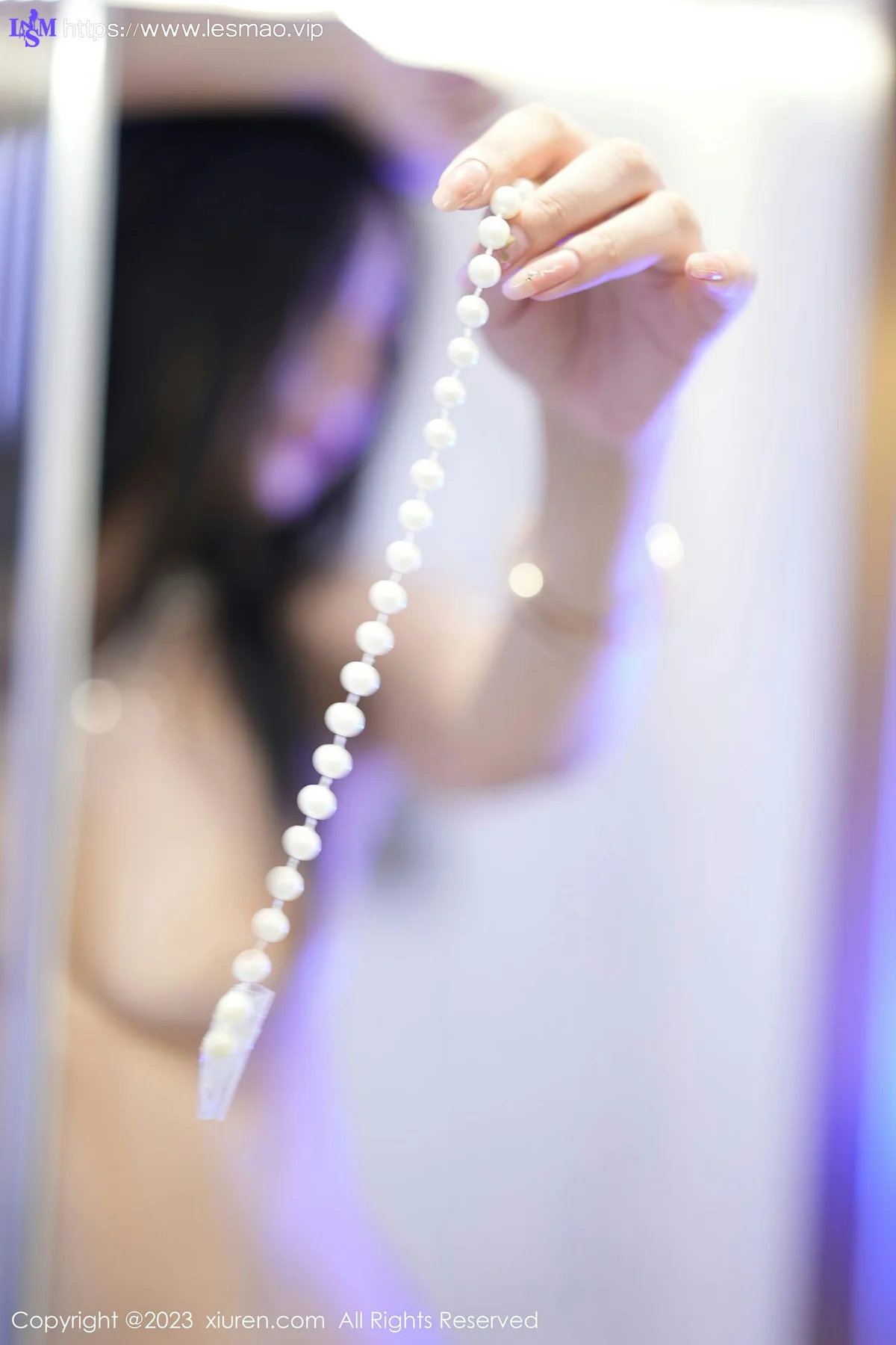 XiuRen 秀人 No.7447  laura阿姣 吊带短裙性感写真 - 77