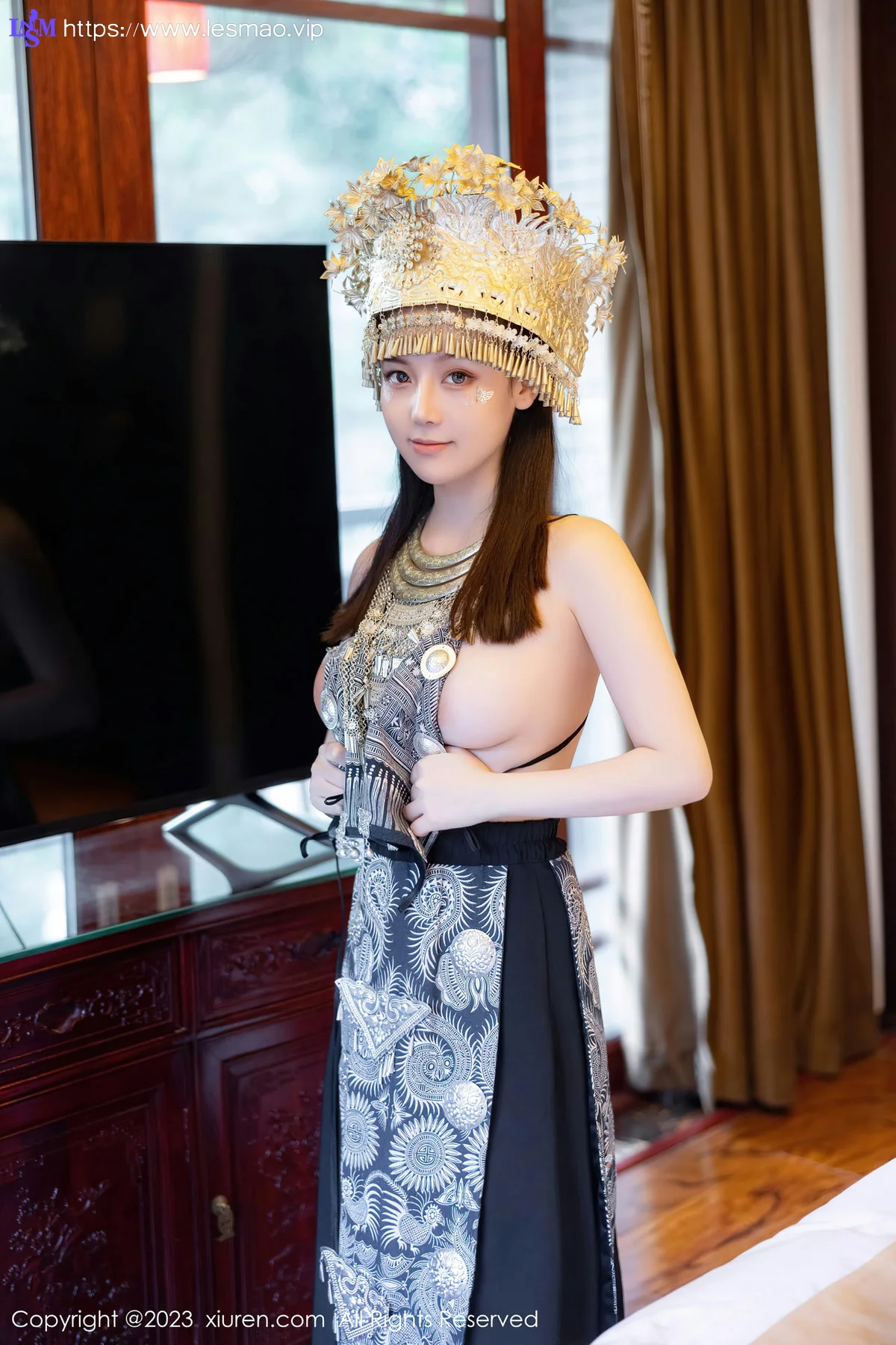 XiuRen 秀人 No.7448  豆瓣酱 银饰苗族服饰性感写真111 - 24
