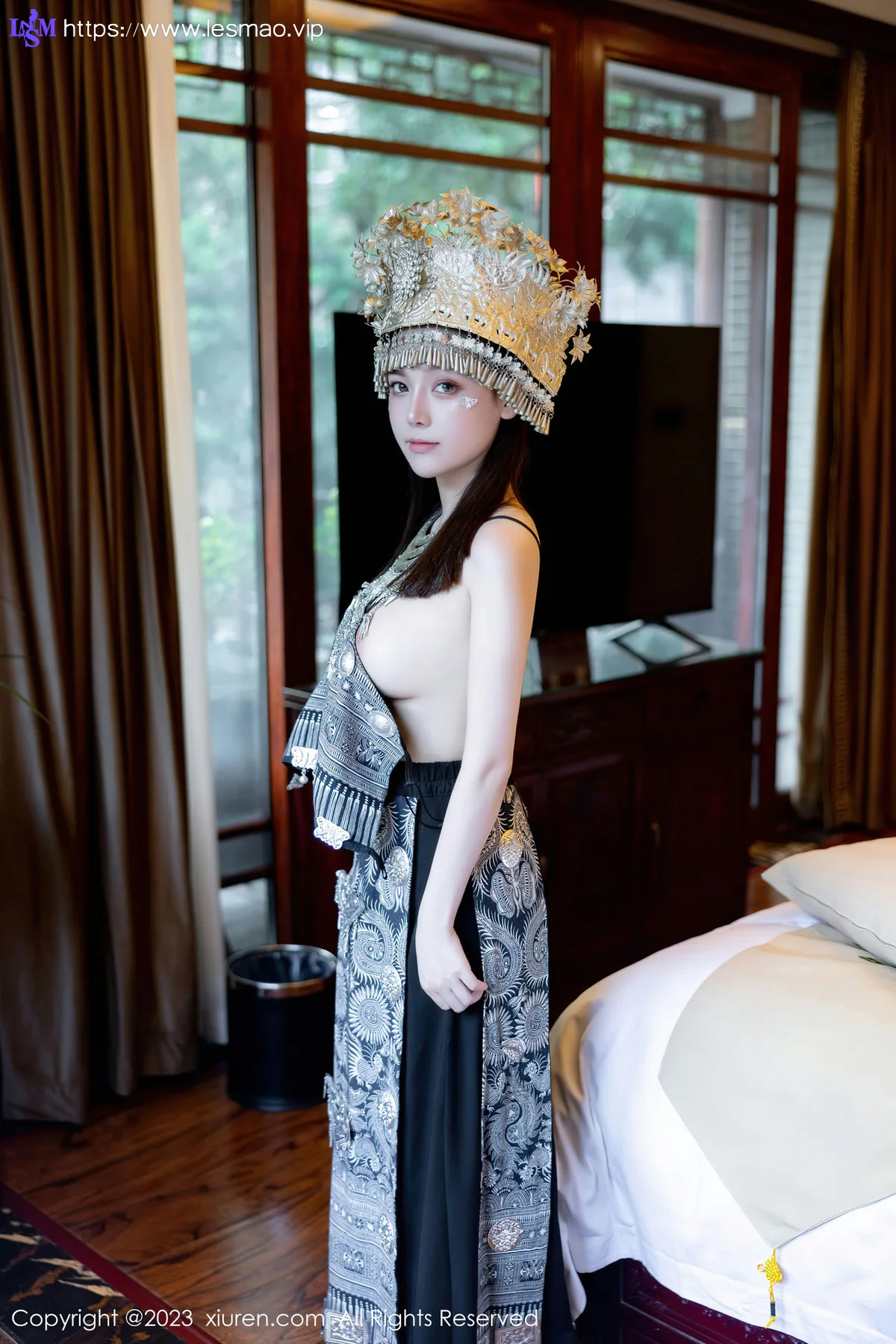 XiuRen 秀人 No.7448  豆瓣酱 银饰苗族服饰性感写真111 - 29