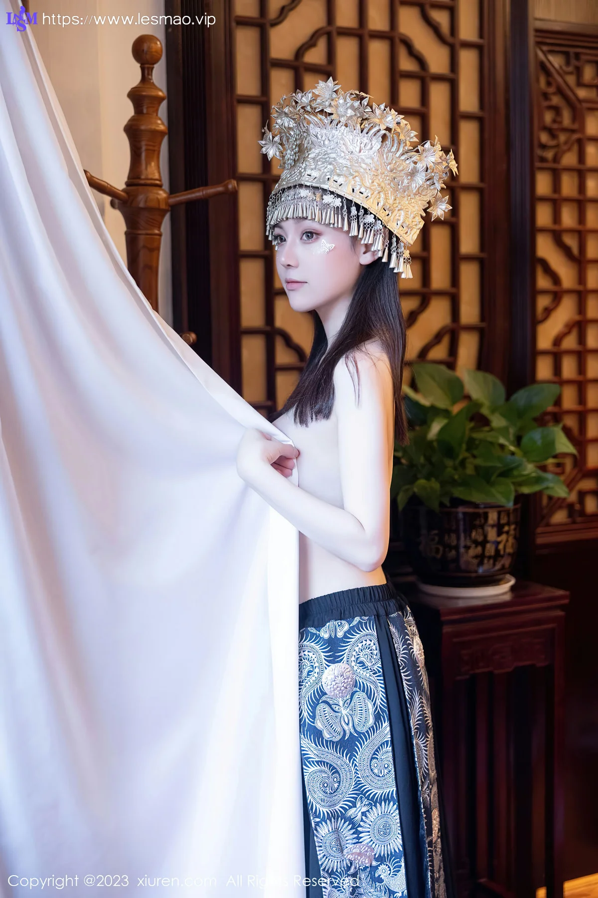 XiuRen 秀人 No.7448  豆瓣酱 银饰苗族服饰性感写真111 - 62