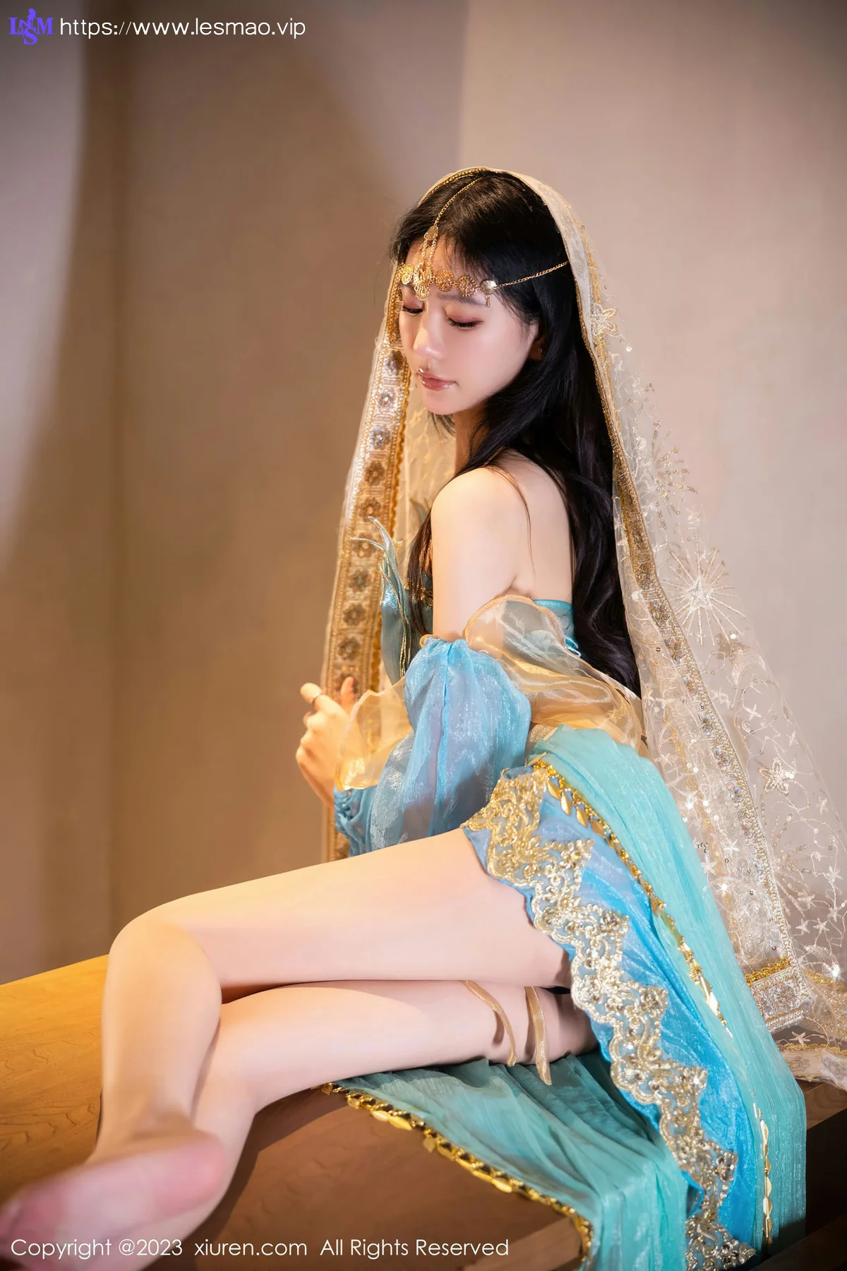 XiuRen 秀人 No.7469  幼幼 蓝色西域舞娘性感写真22 - 36