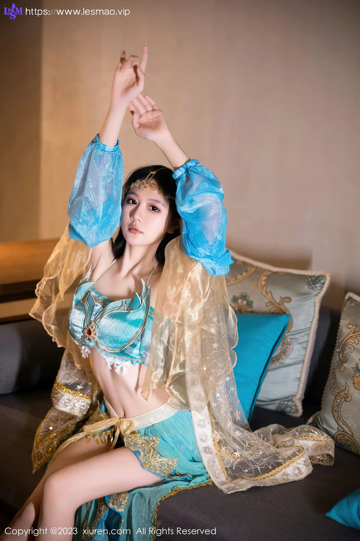 XiuRen 秀人 No.7469  幼幼 蓝色西域舞娘性感写真22 - 39