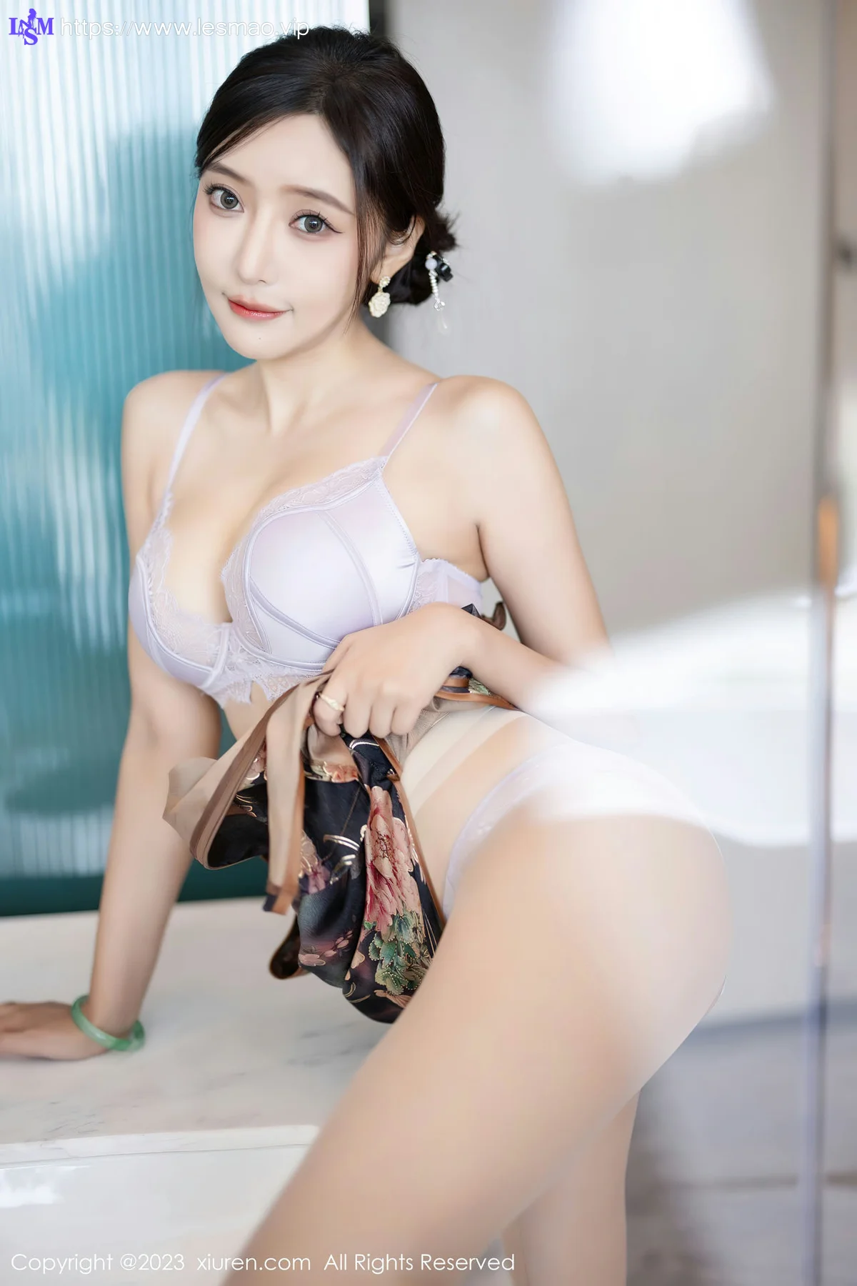XiuRen 秀人 No.7495  王馨瑶yanni 花纹旗袍安吉旅拍2 - 52