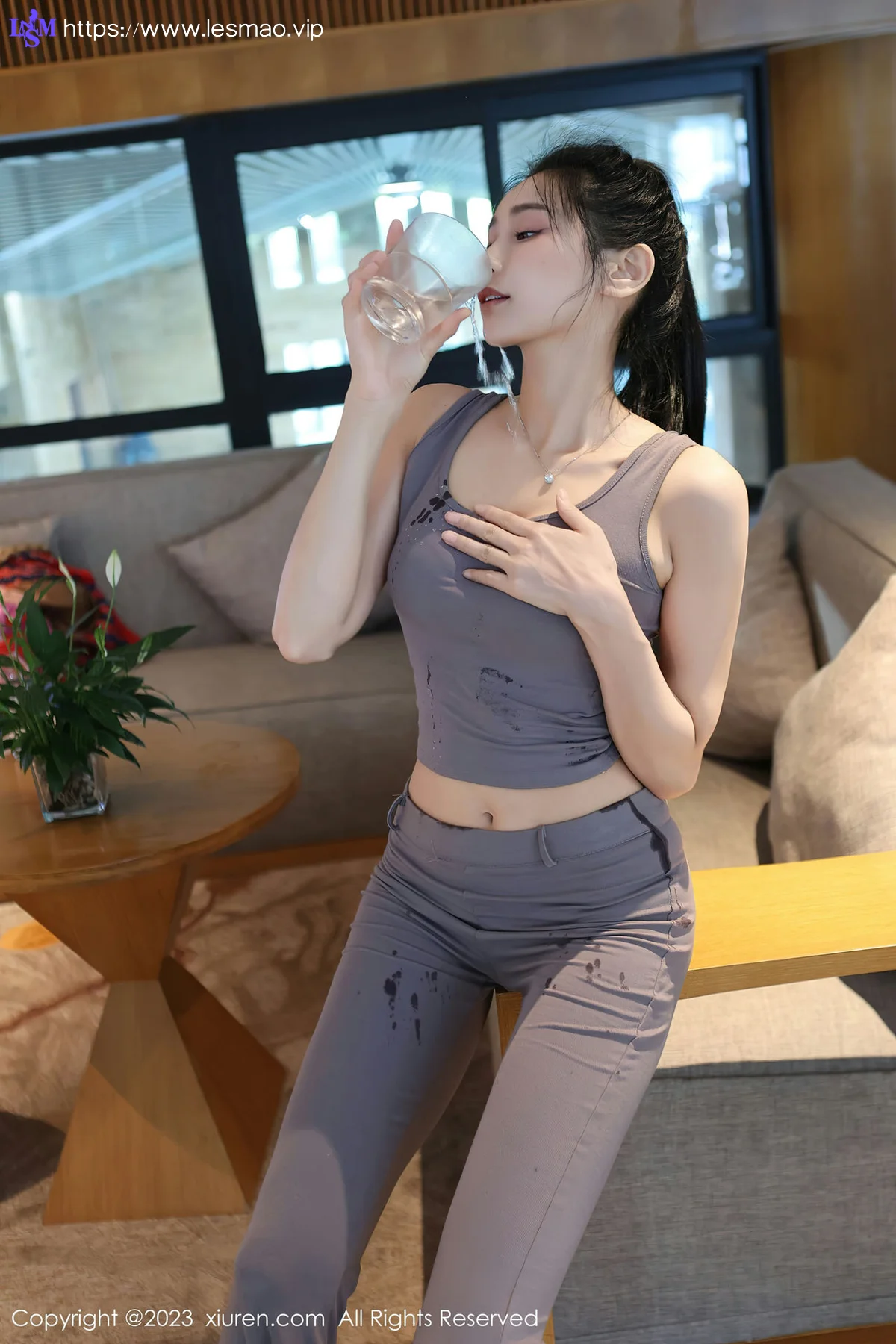 XiuRen 秀人 No.7512  草莓mm 灰色运动服饰性感写真33 - 13