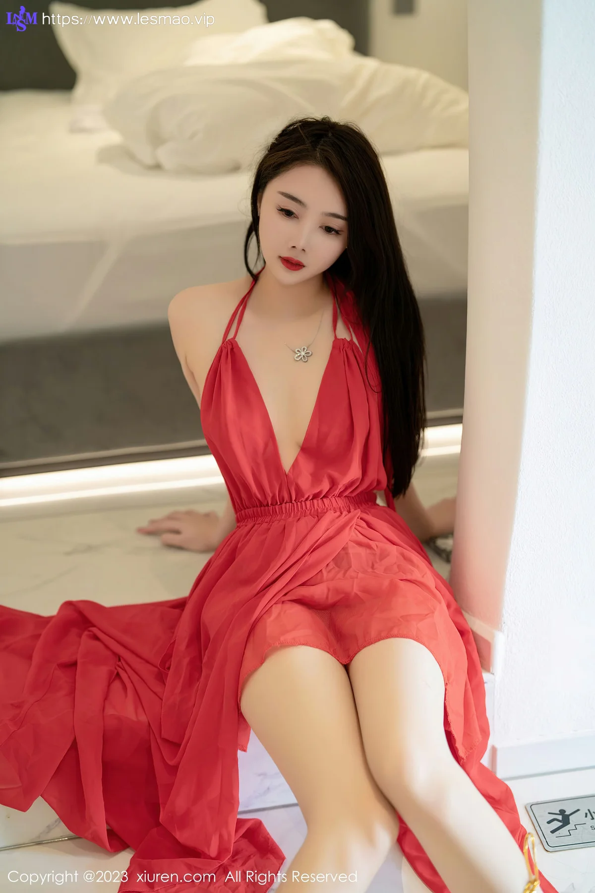 XiuRen 秀人 No.7517  summer宝宝 诱人原色丝袜性感写真 - 35