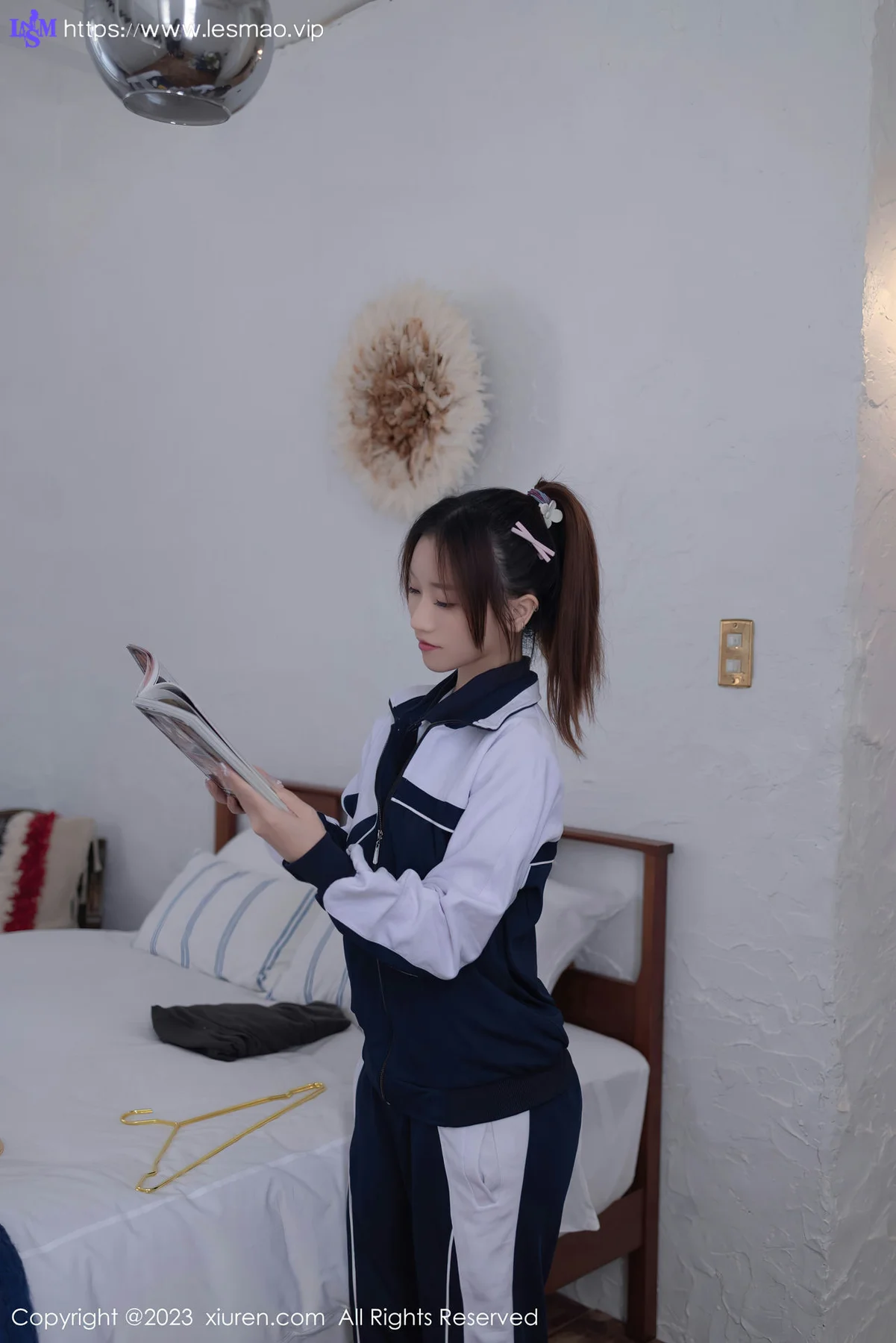 XiuRen 秀人 No.7528  杏子Yada 普蓝色学妹制服日本旅拍3 - 11