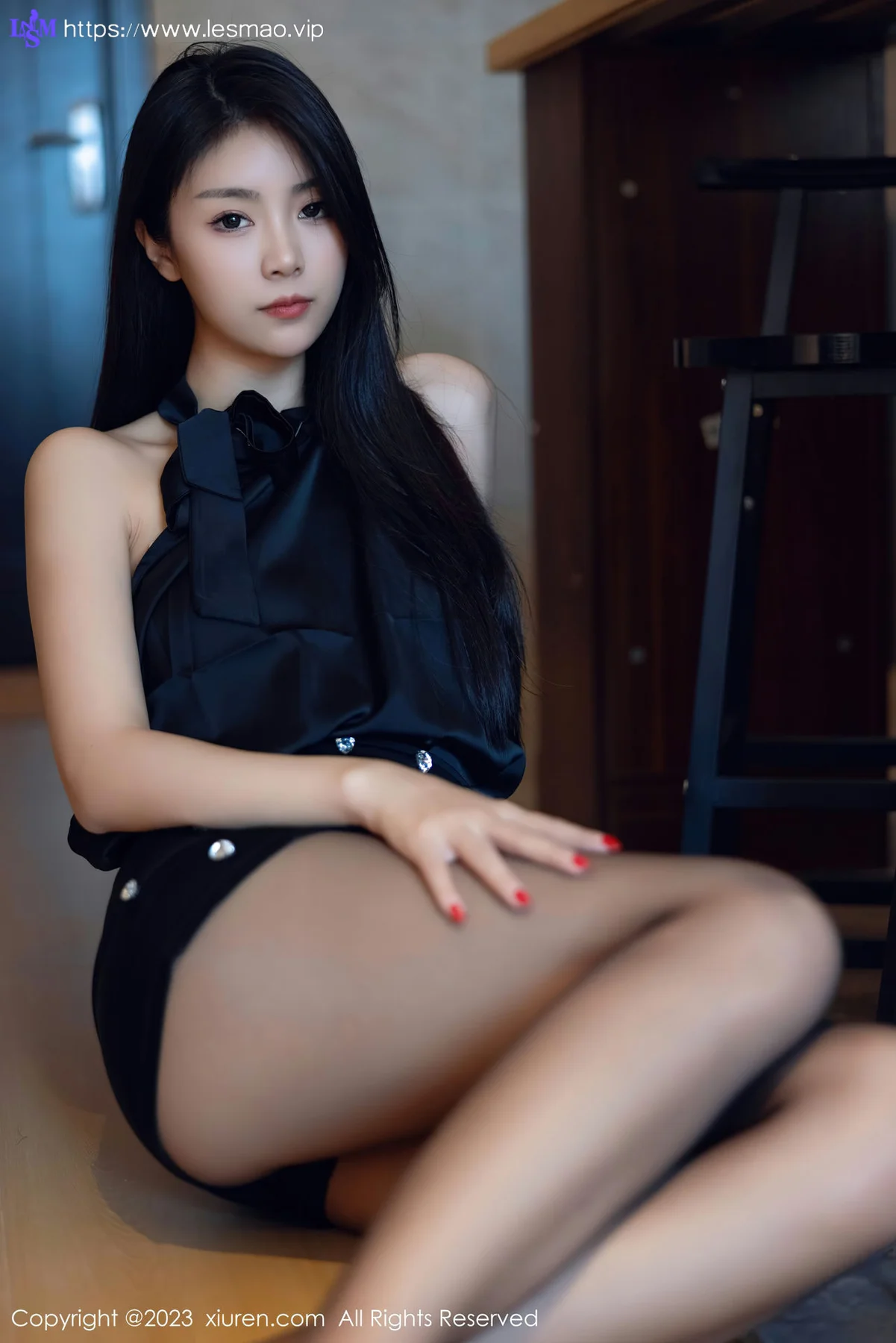 XiuRen 秀人 No.7535  可樂Vicky 圆点短裙性感写真 - 75