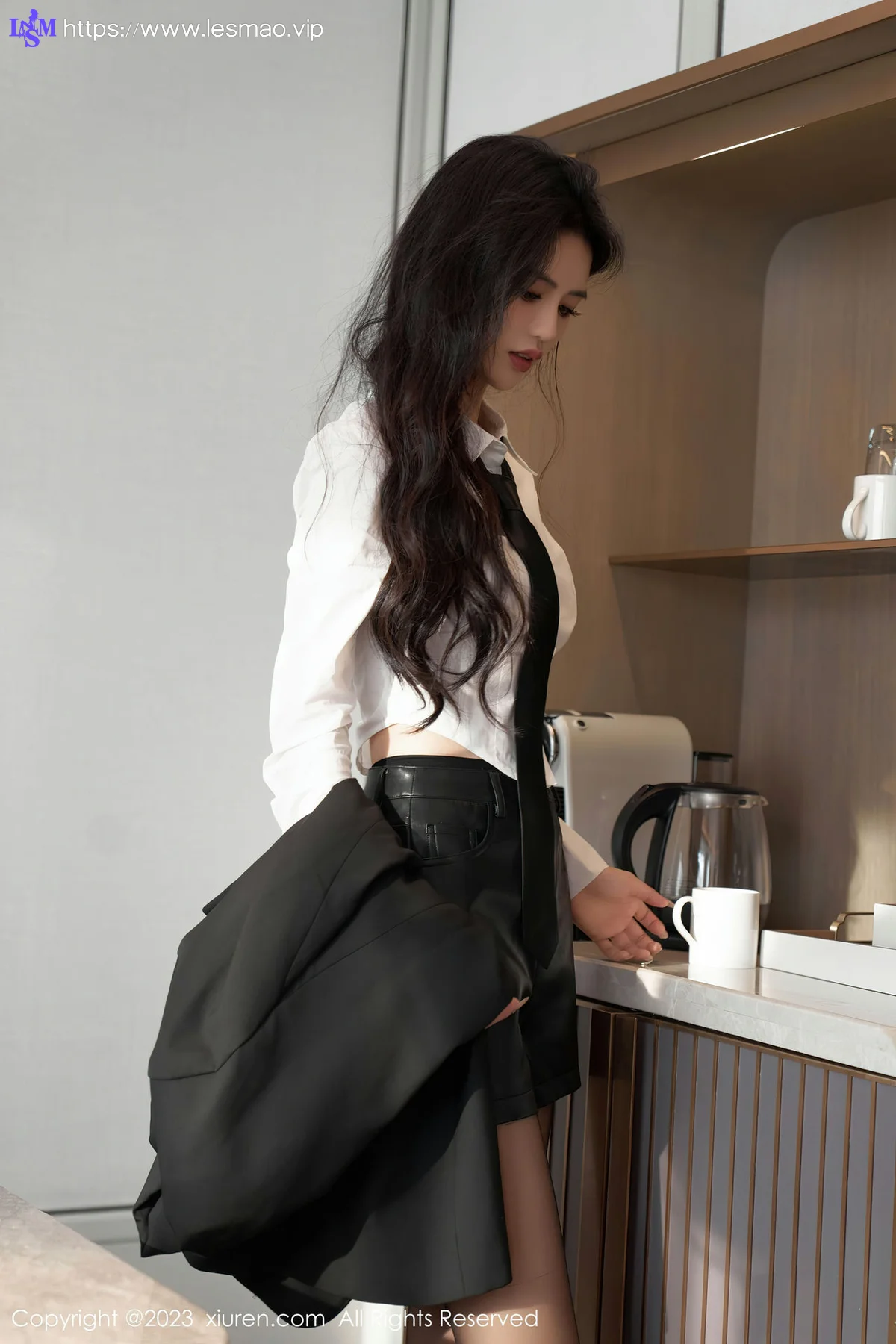 XiuRen 秀人 No.7560  浅浅Danny 丰腴曼妙身姿写真1 - 31