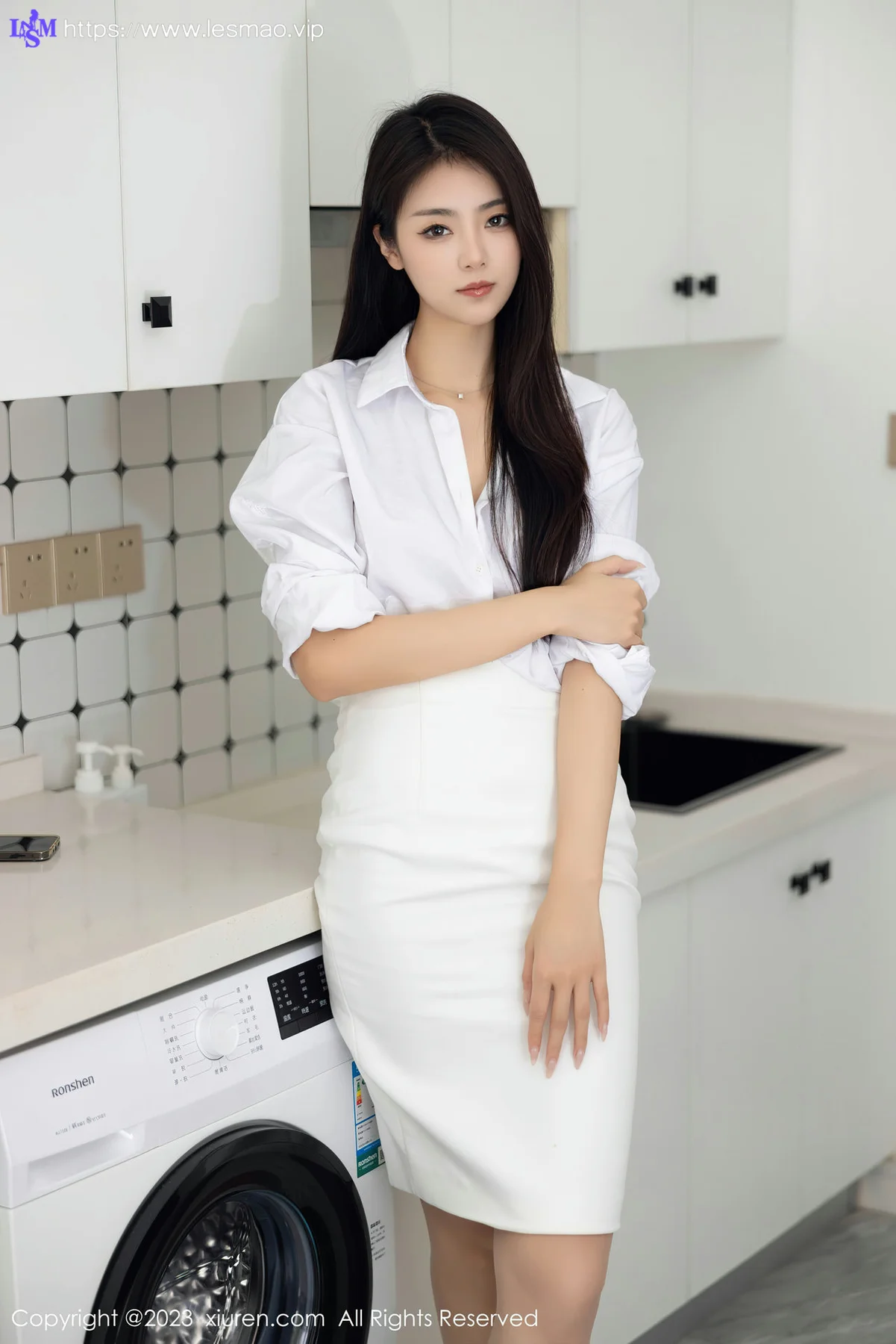 XiuRen 秀人 No.7601  可樂Vicky 美腿玉足性感写真1 - 15