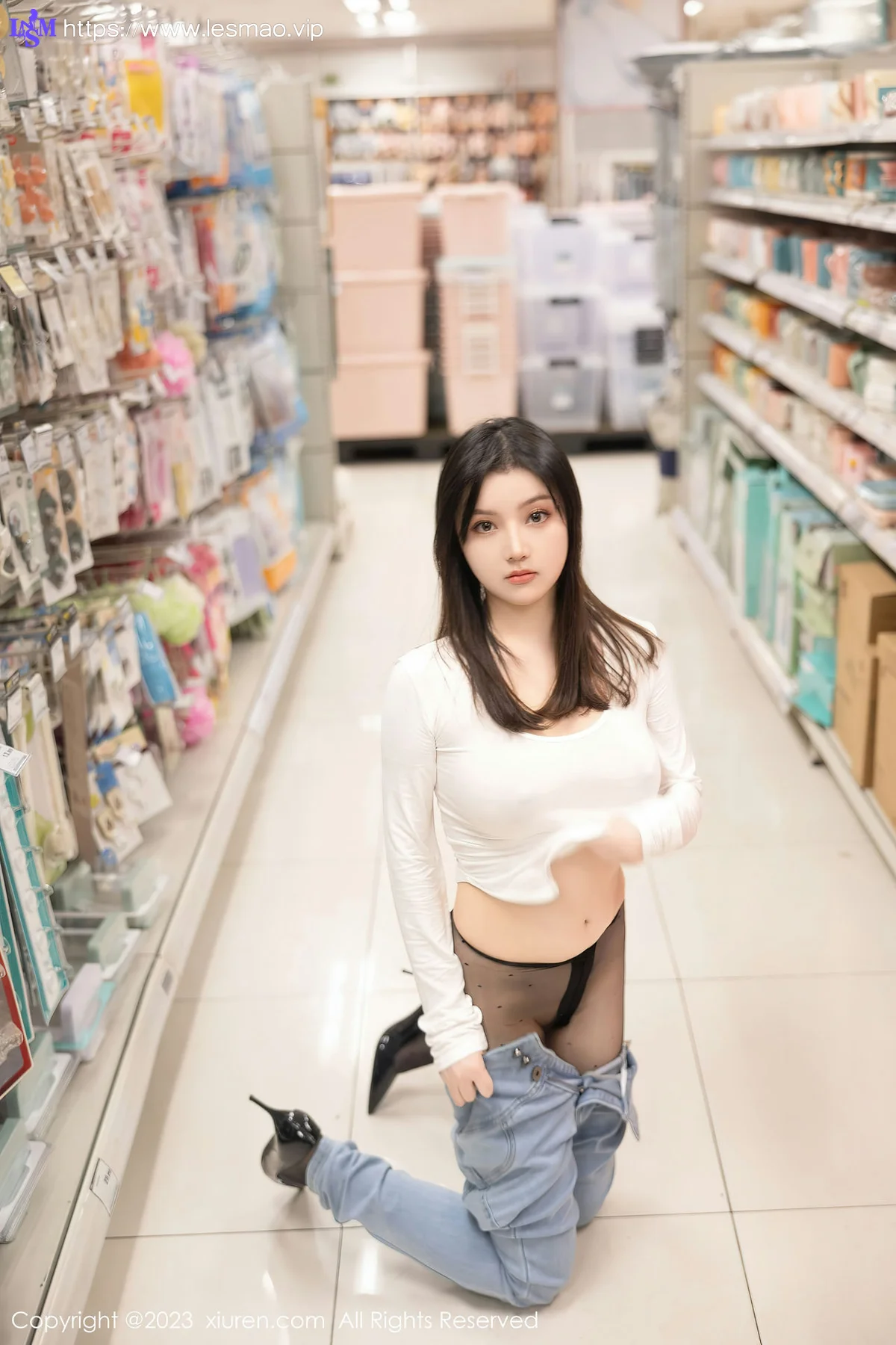 XiuRen 秀人 No.7616  豆瓣酱 超市场景拍摄性感写真111 - 26