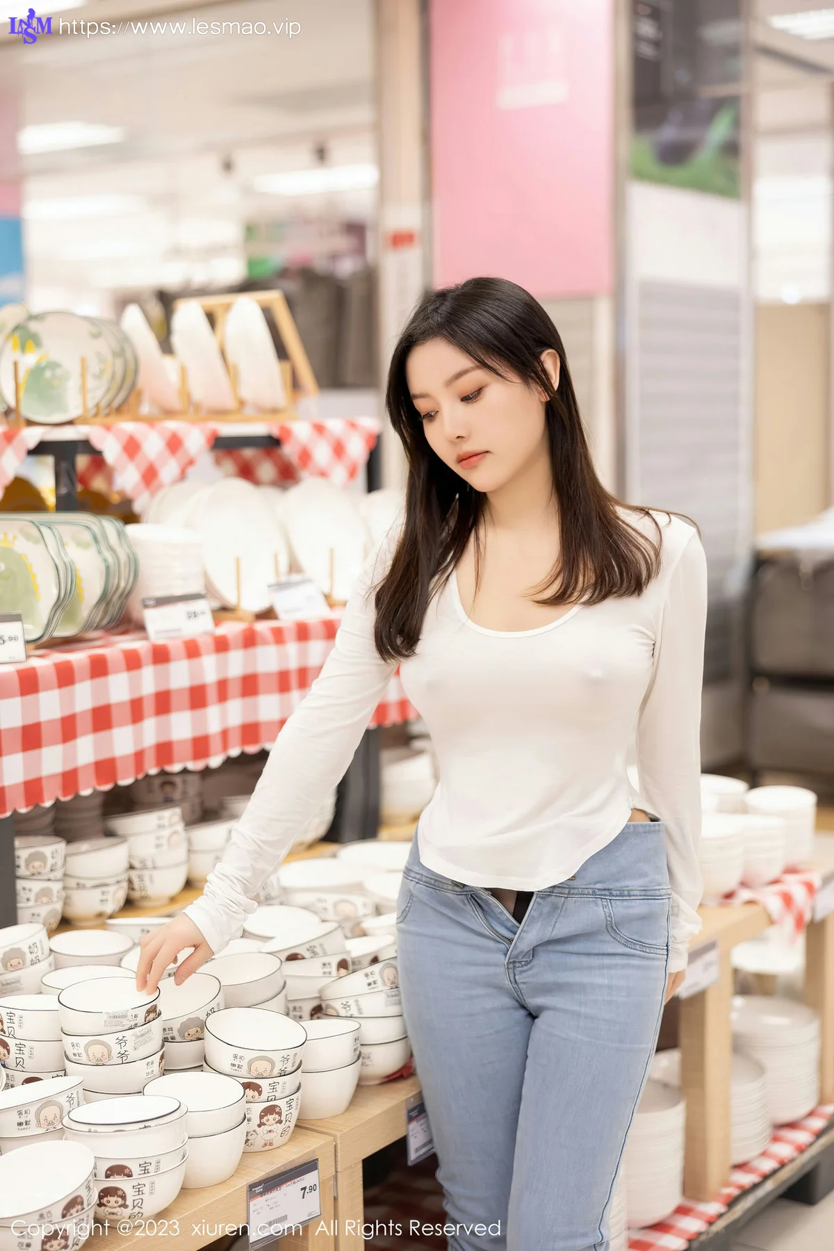 XiuRen 秀人 No.7616  豆瓣酱 超市场景拍摄性感写真111 - 38