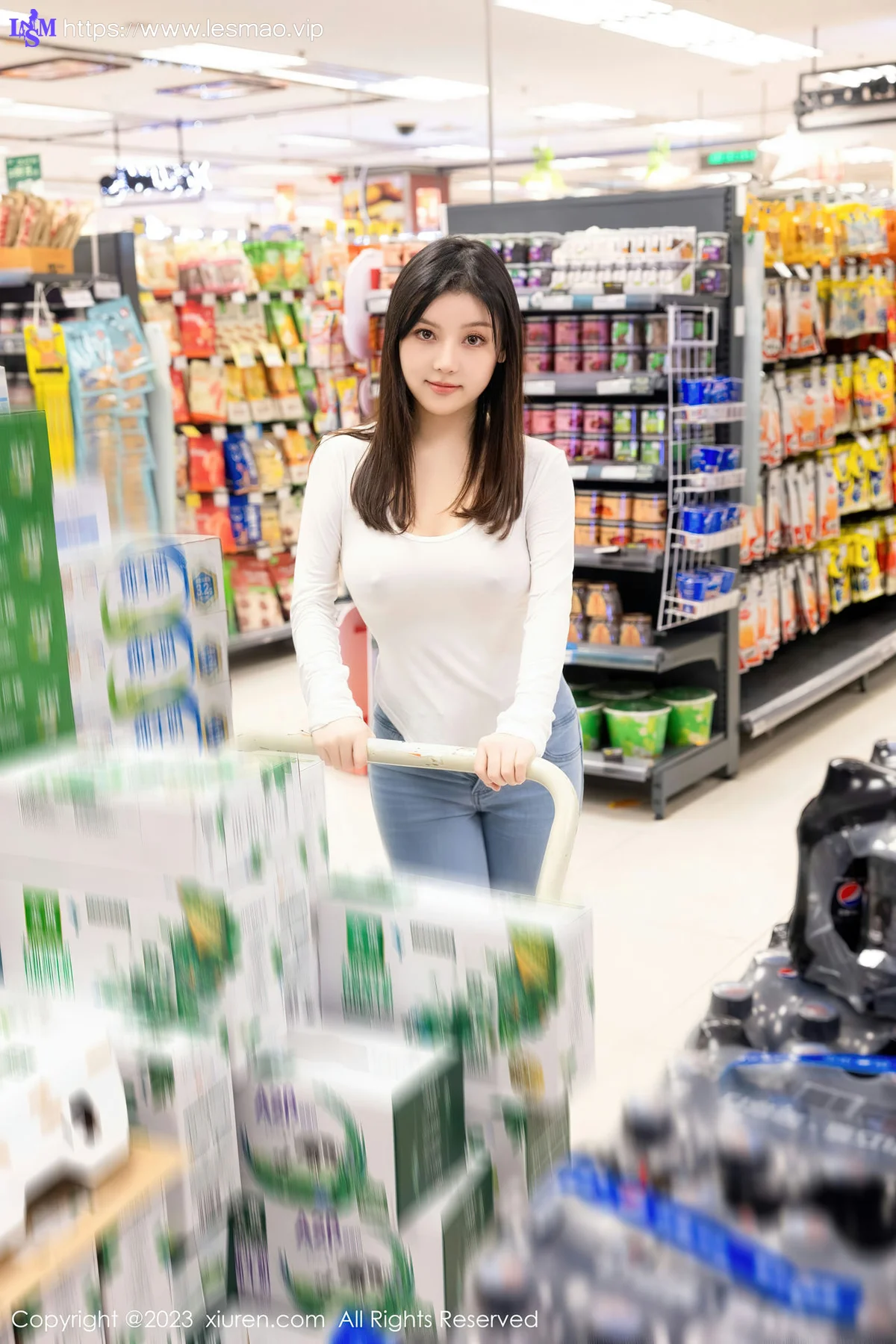 XiuRen 秀人 No.7616  豆瓣酱 超市场景拍摄性感写真111 - 60
