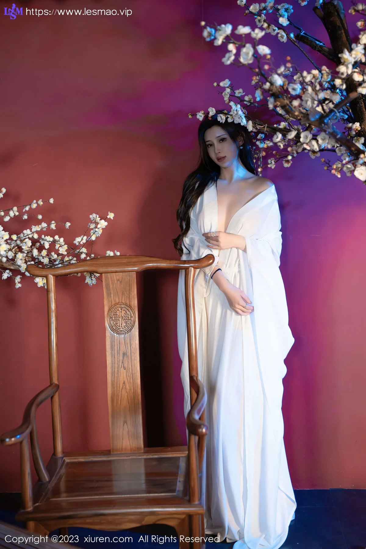 XiuRen 秀人 No.7625  Carol周妍希 白色汉服性感写真22 - 36