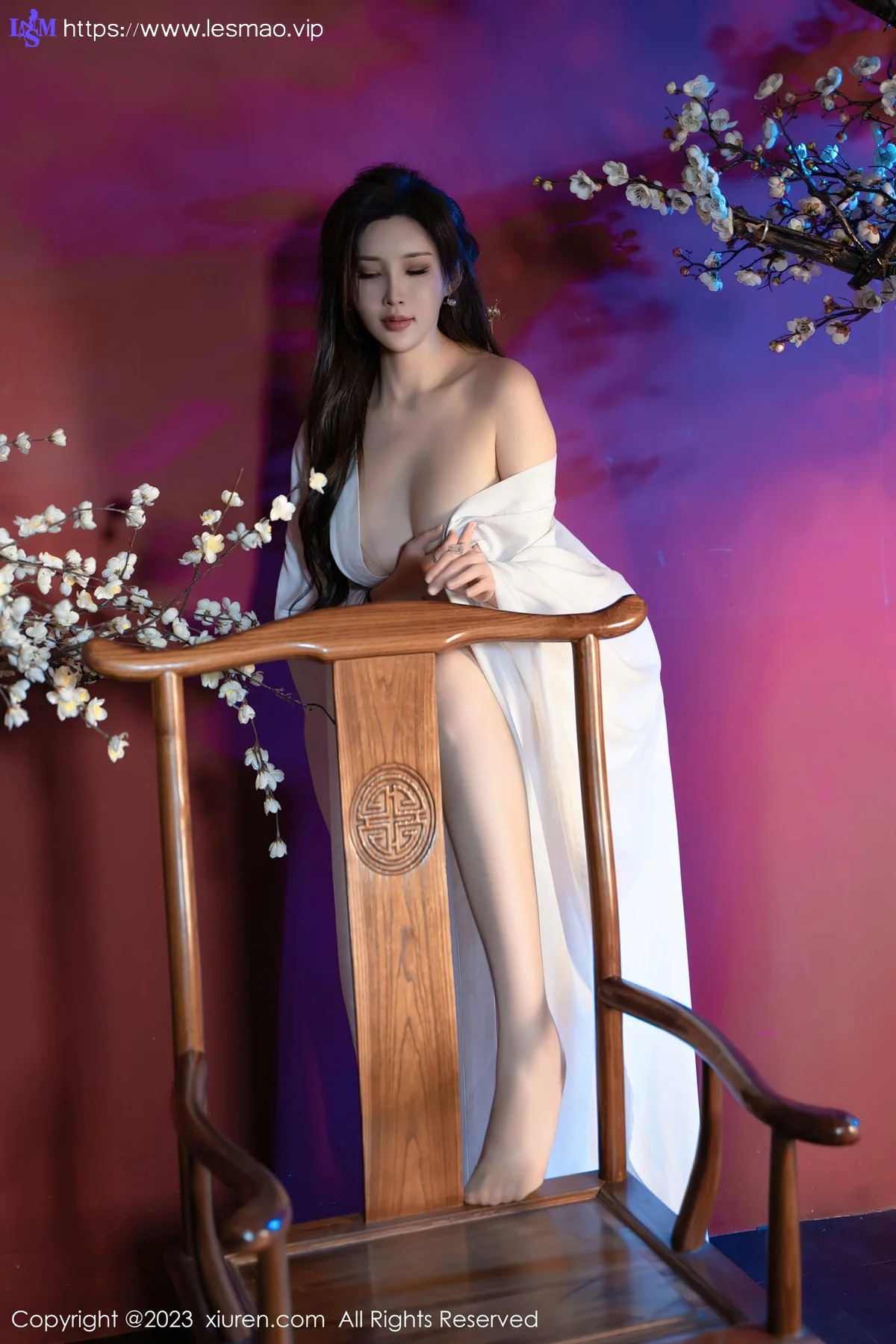 XiuRen 秀人 No.7625  Carol周妍希 白色汉服性感写真22 - 38