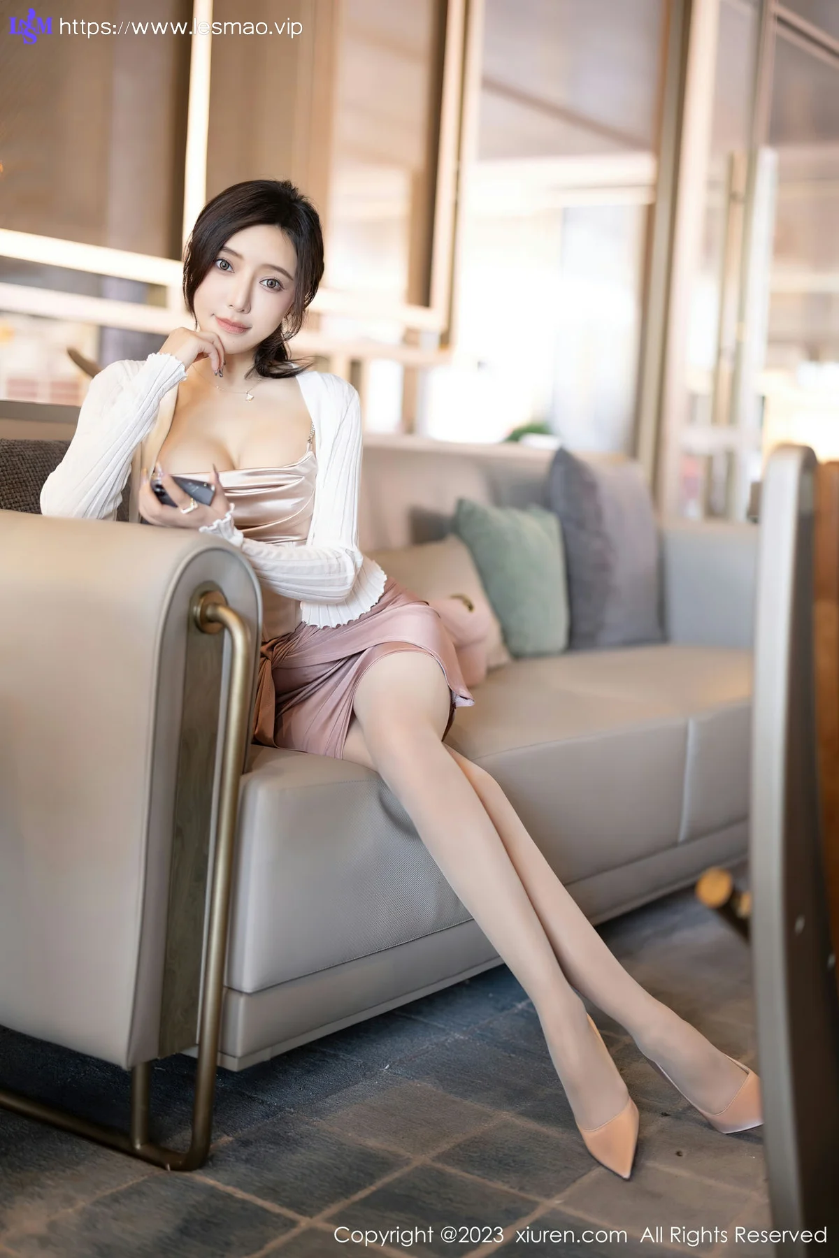 XiuRen 秀人 No.7640  王馨瑶yanni 魅惑黑丝性感写真11 - 13
