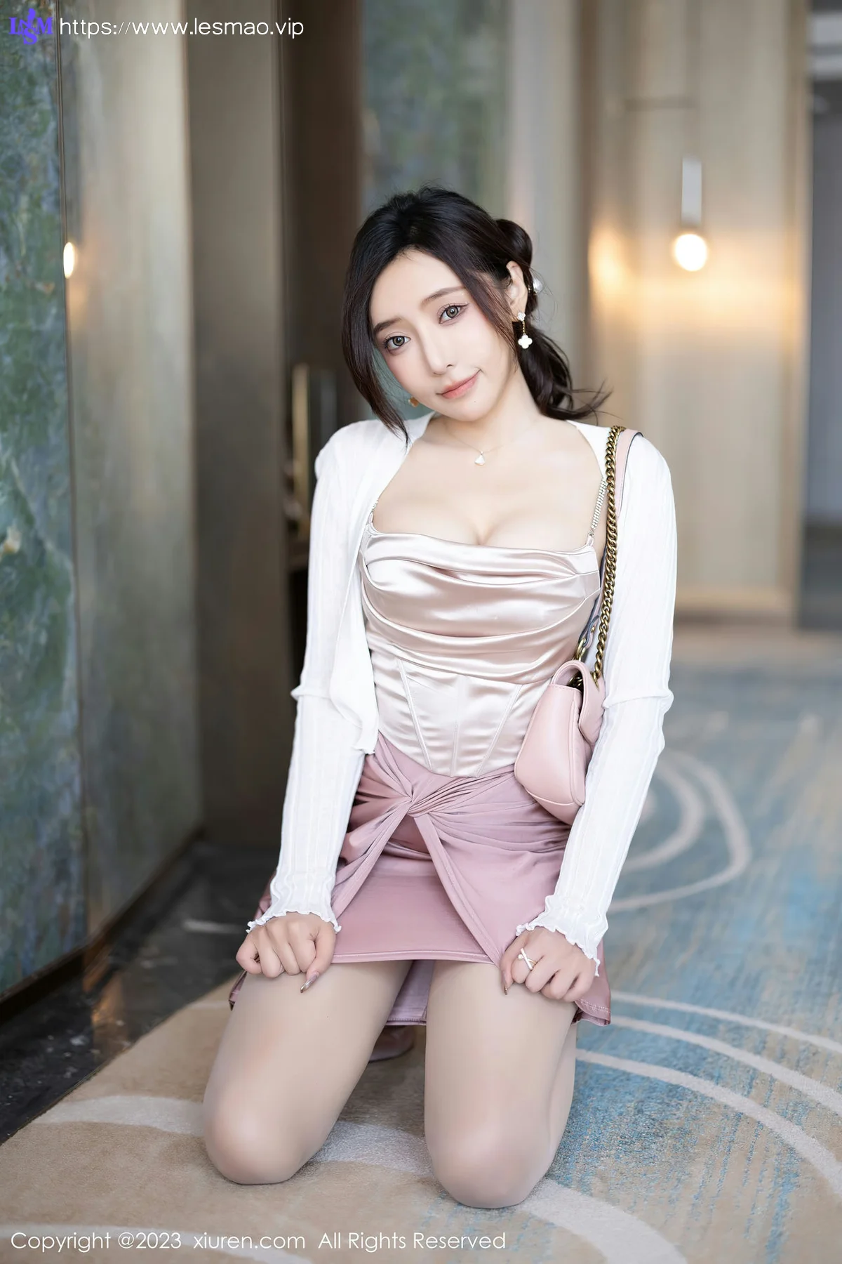 XiuRen 秀人 No.7640  王馨瑶yanni 魅惑黑丝性感写真11 - 29